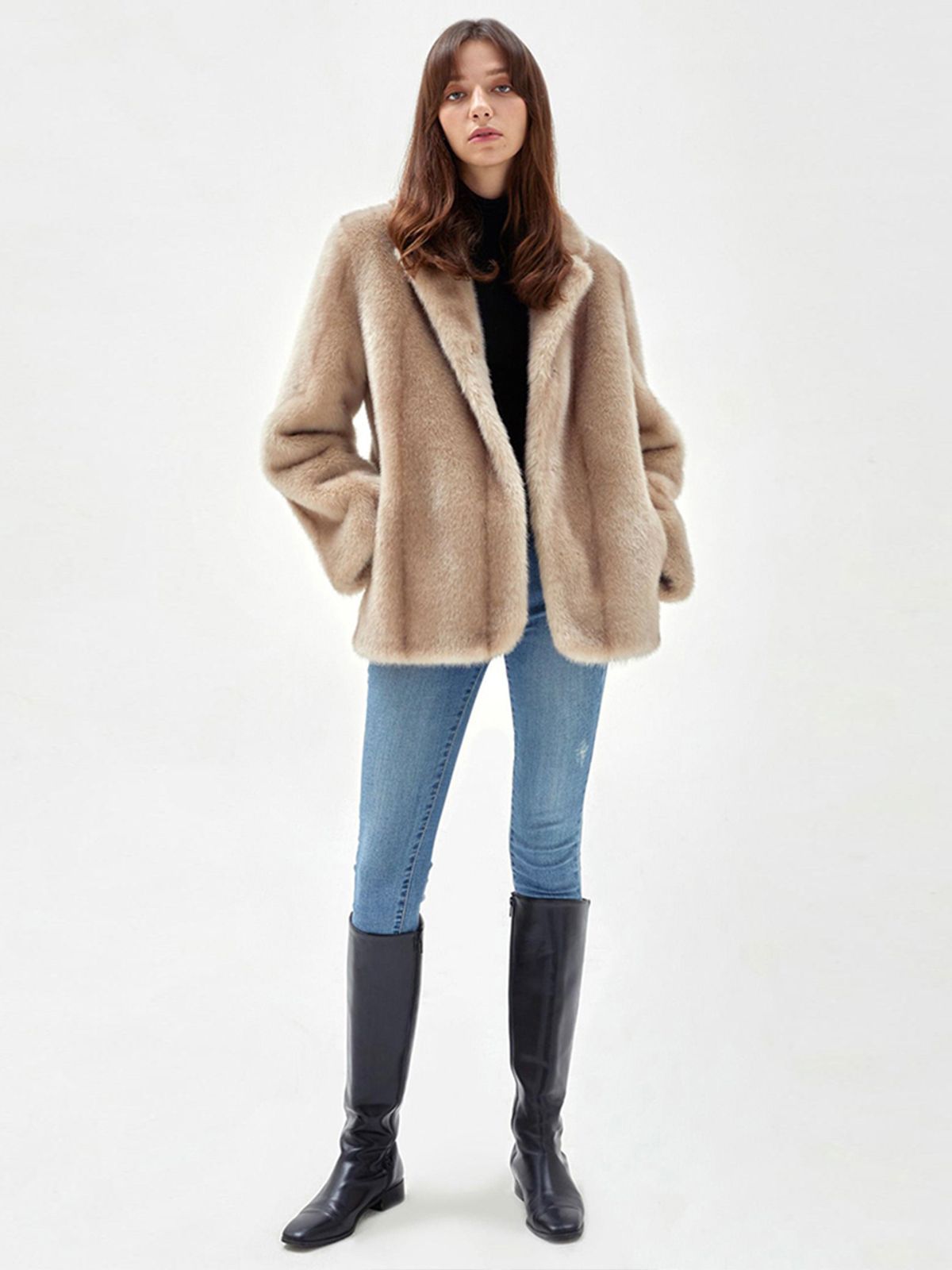 해브레스(HAVELESS) JENNIE FAUX FUR MUSTANG JACKET BEIGE