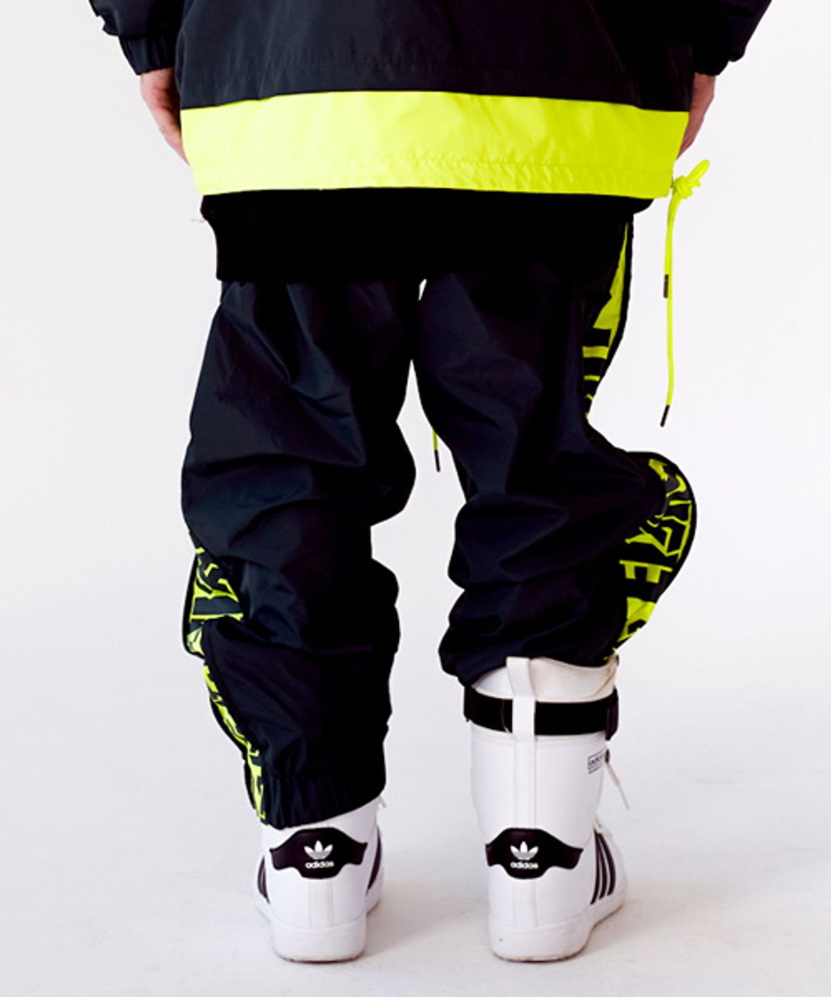 88리미티드(88LIMITED) P2 21BOXER pants(P2 21복서팬츠-BLK/LEMON)