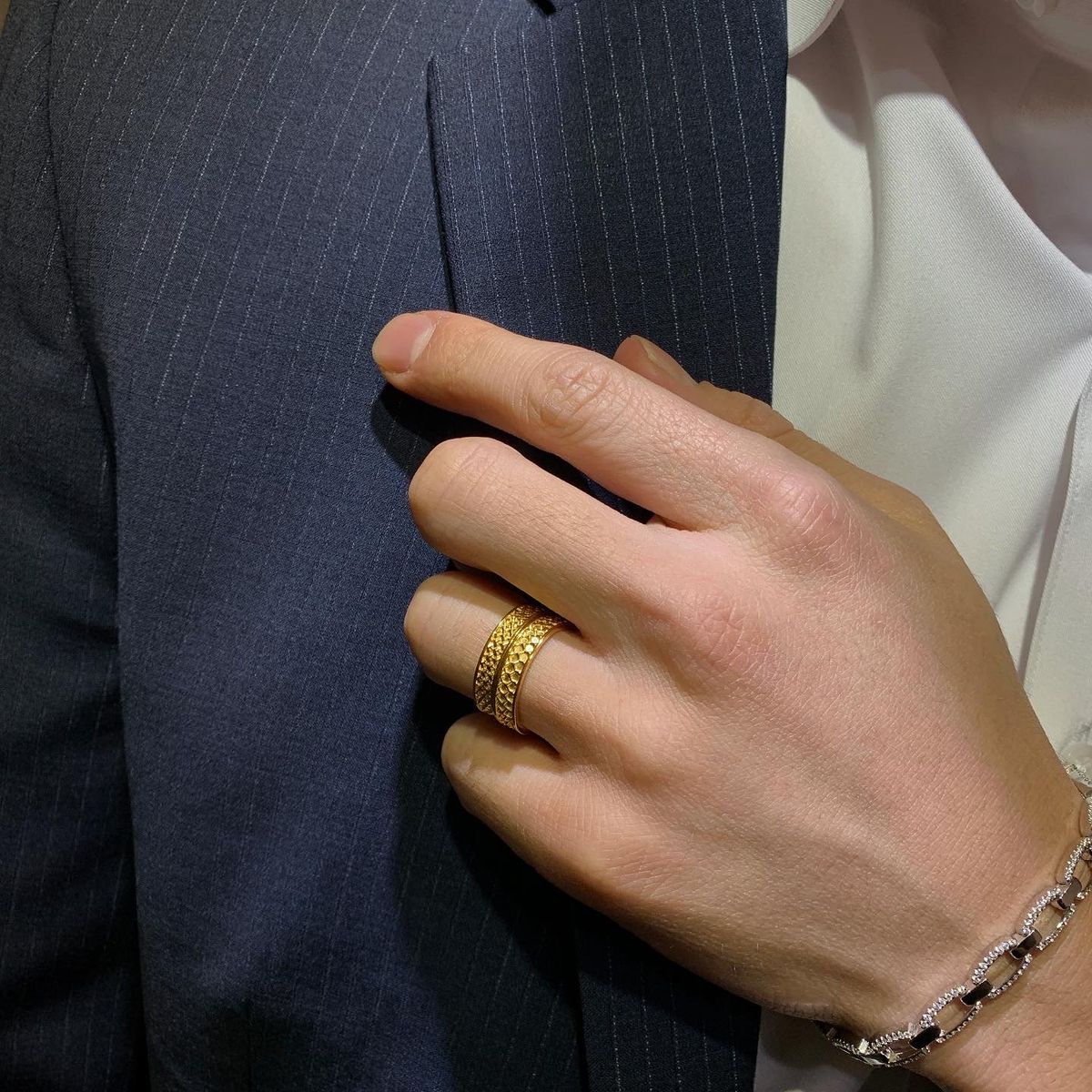 지레이드(G_RADE) Hollow Rectangle Tennis Chain Bracelet