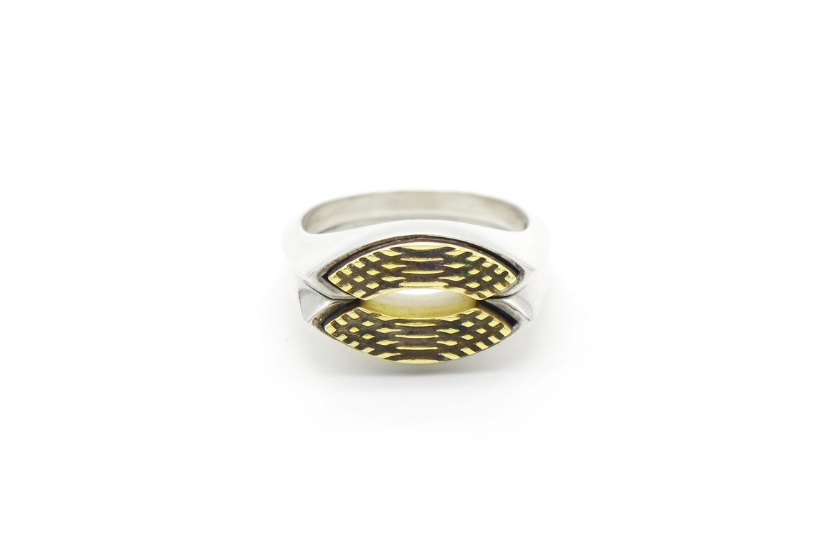 오드콜렛(ODDCOLLET) Hide eye ring
