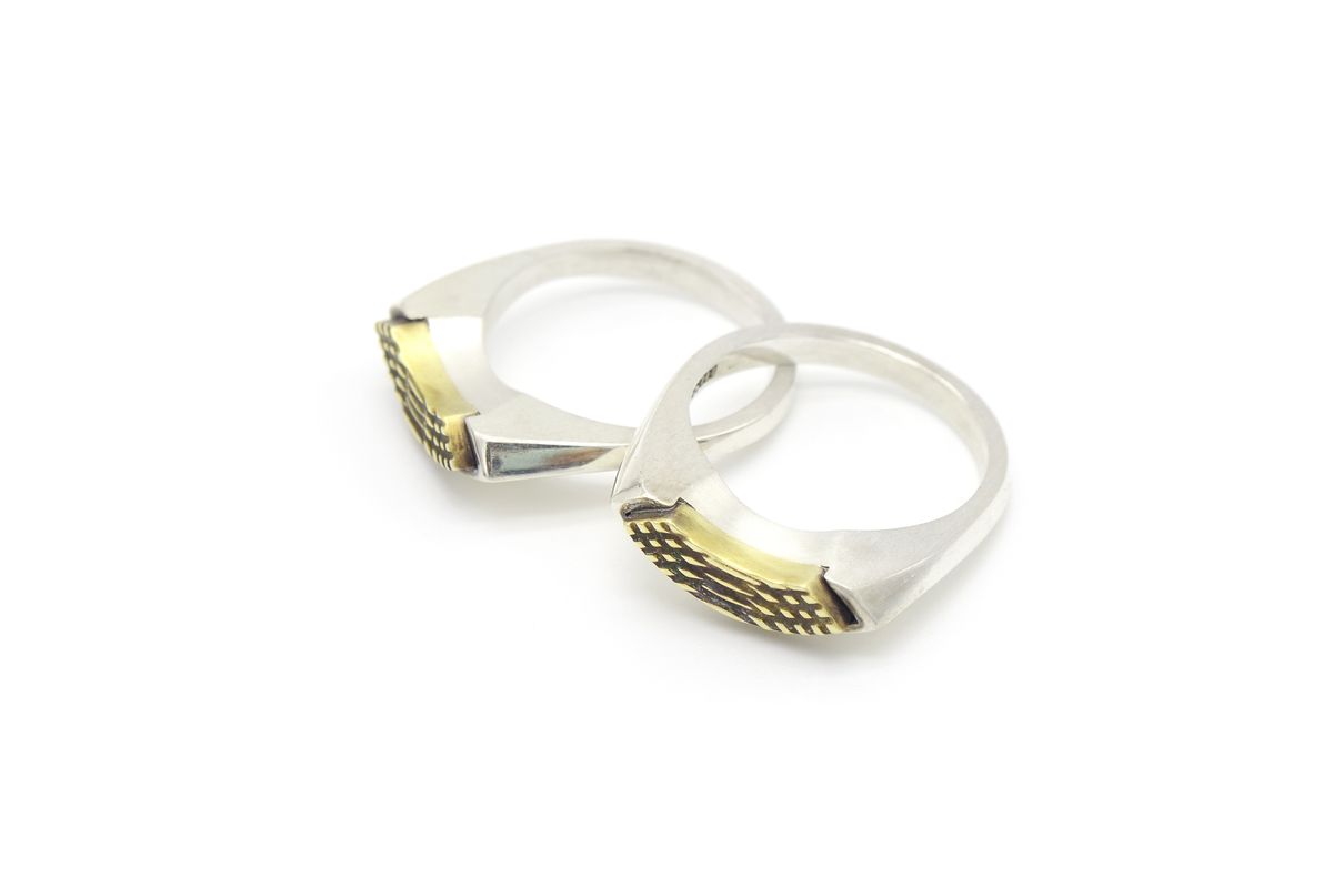 오드콜렛(ODDCOLLET) Hide eye ring