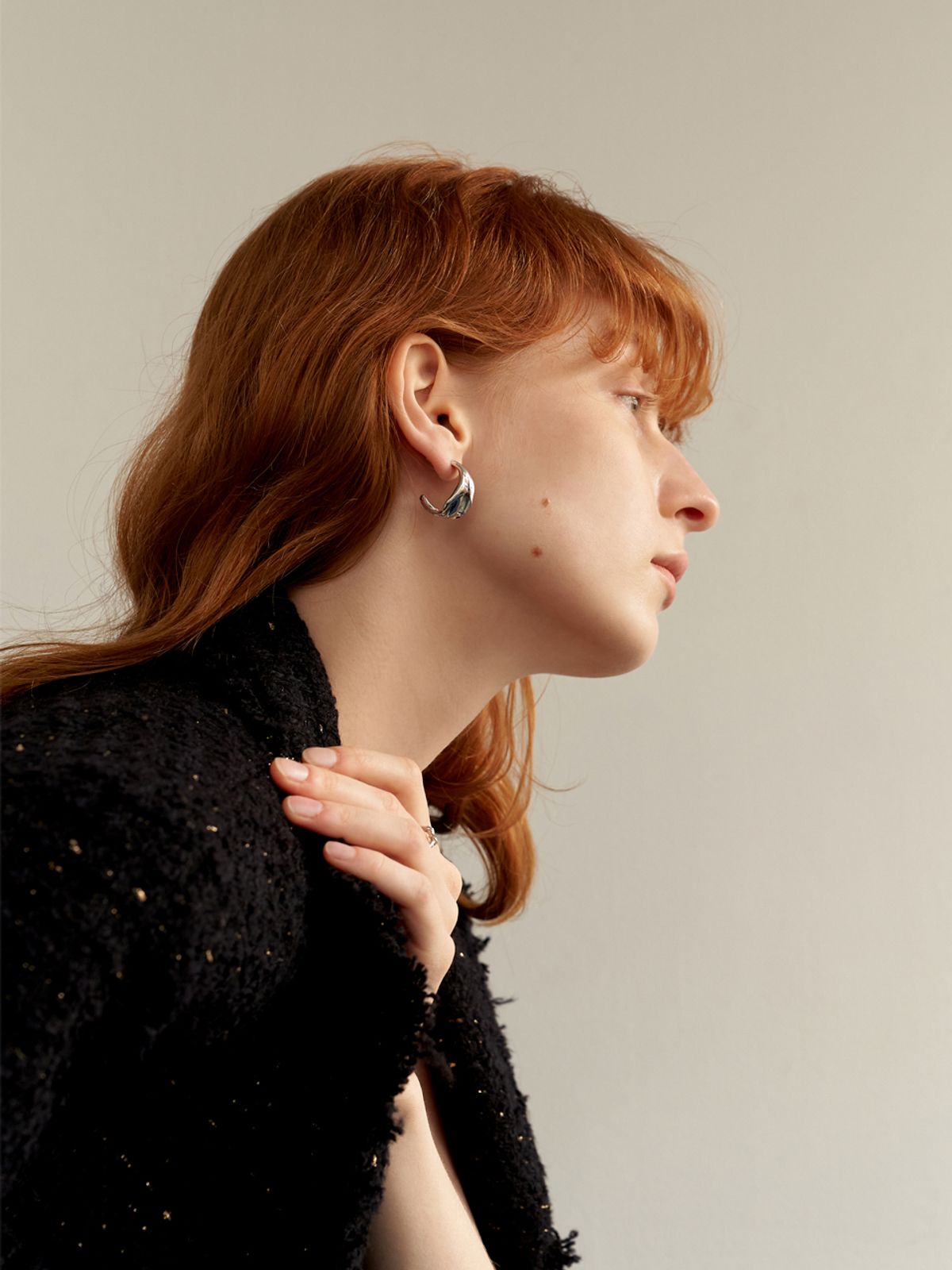 리엔느와르(leeENoir) Draped Earring (2color)