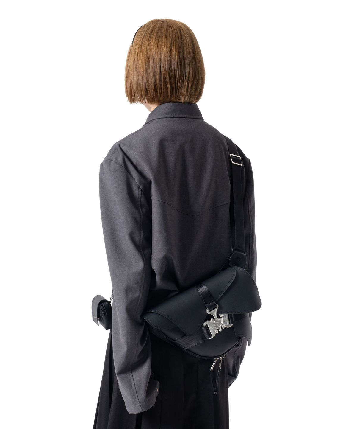 이우가마카라스(IUGAMAKARAS) Triple Covered Crow Buckle Bag