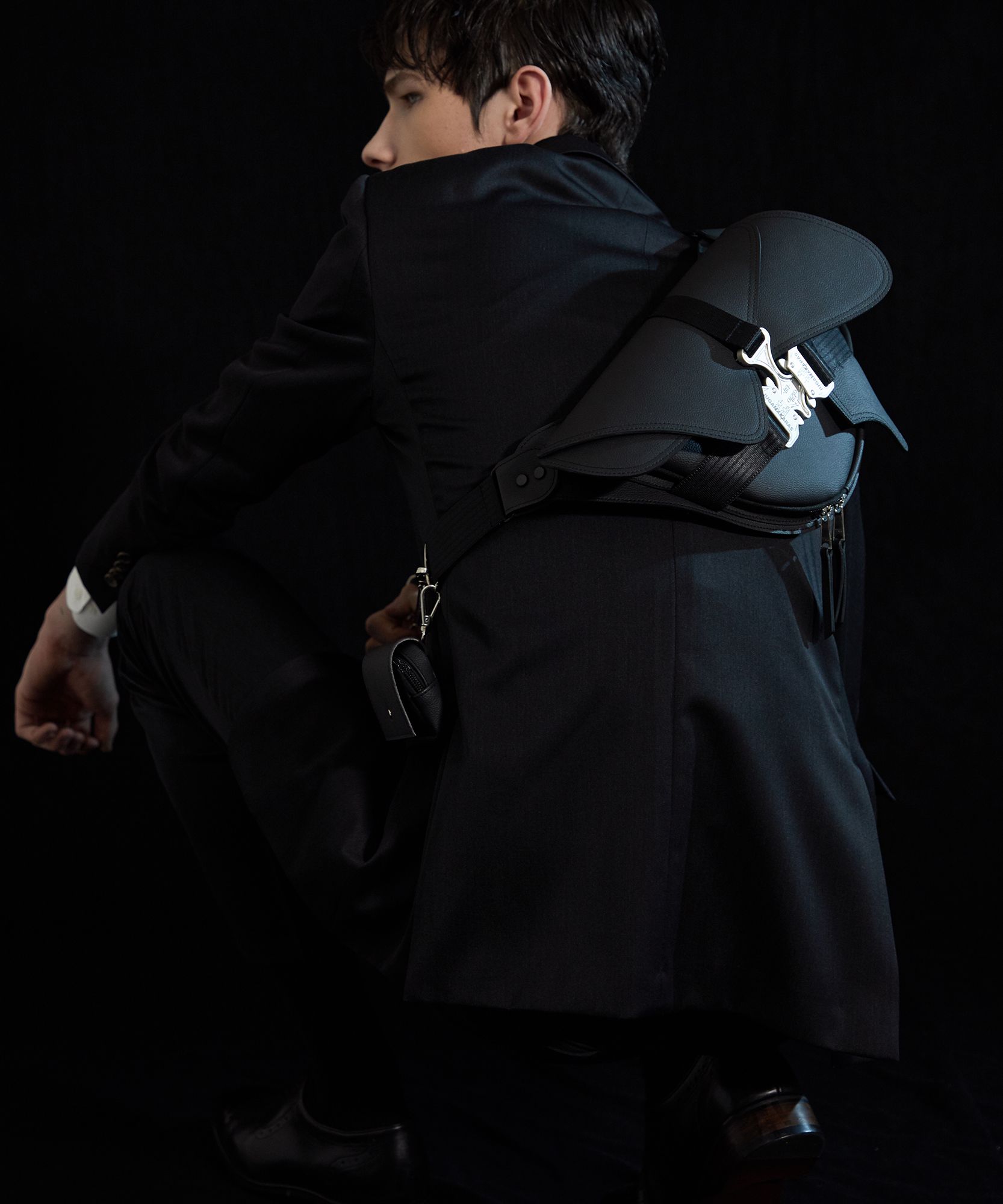MUSINSA | IUGAMAKARAS Triple Covered Crow Buckle Bag