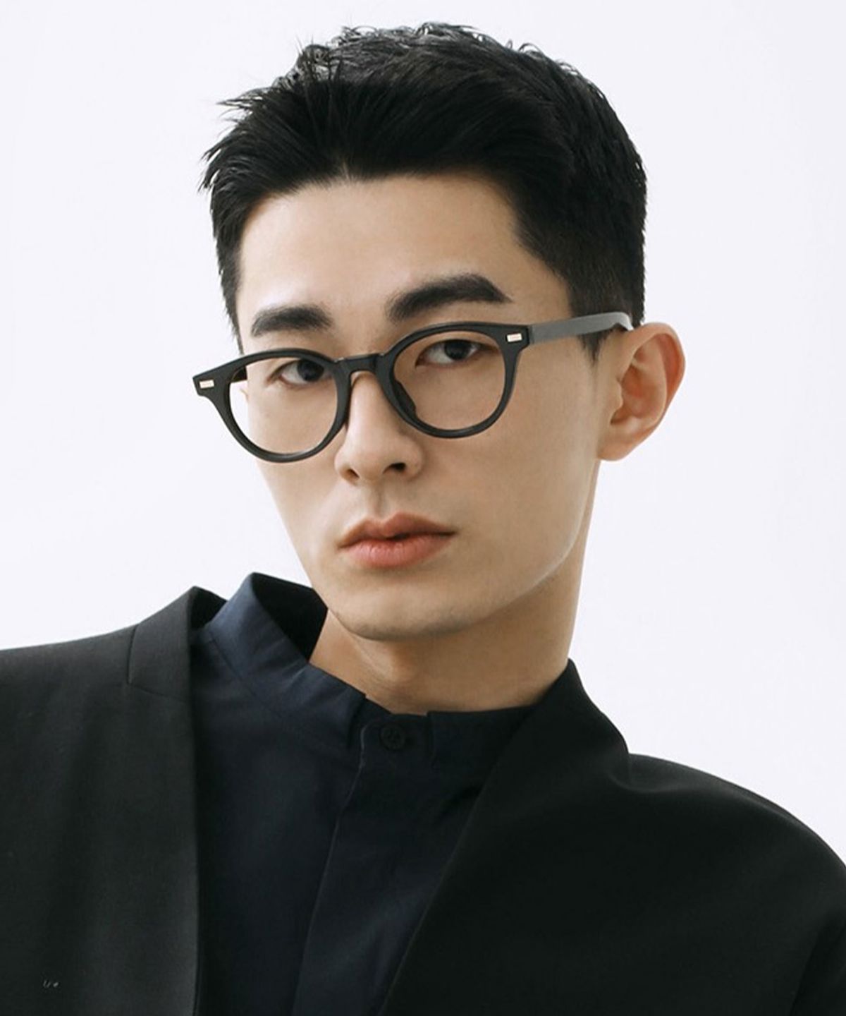 한글(HANGLE) 서울컬렉션 성수 블랙