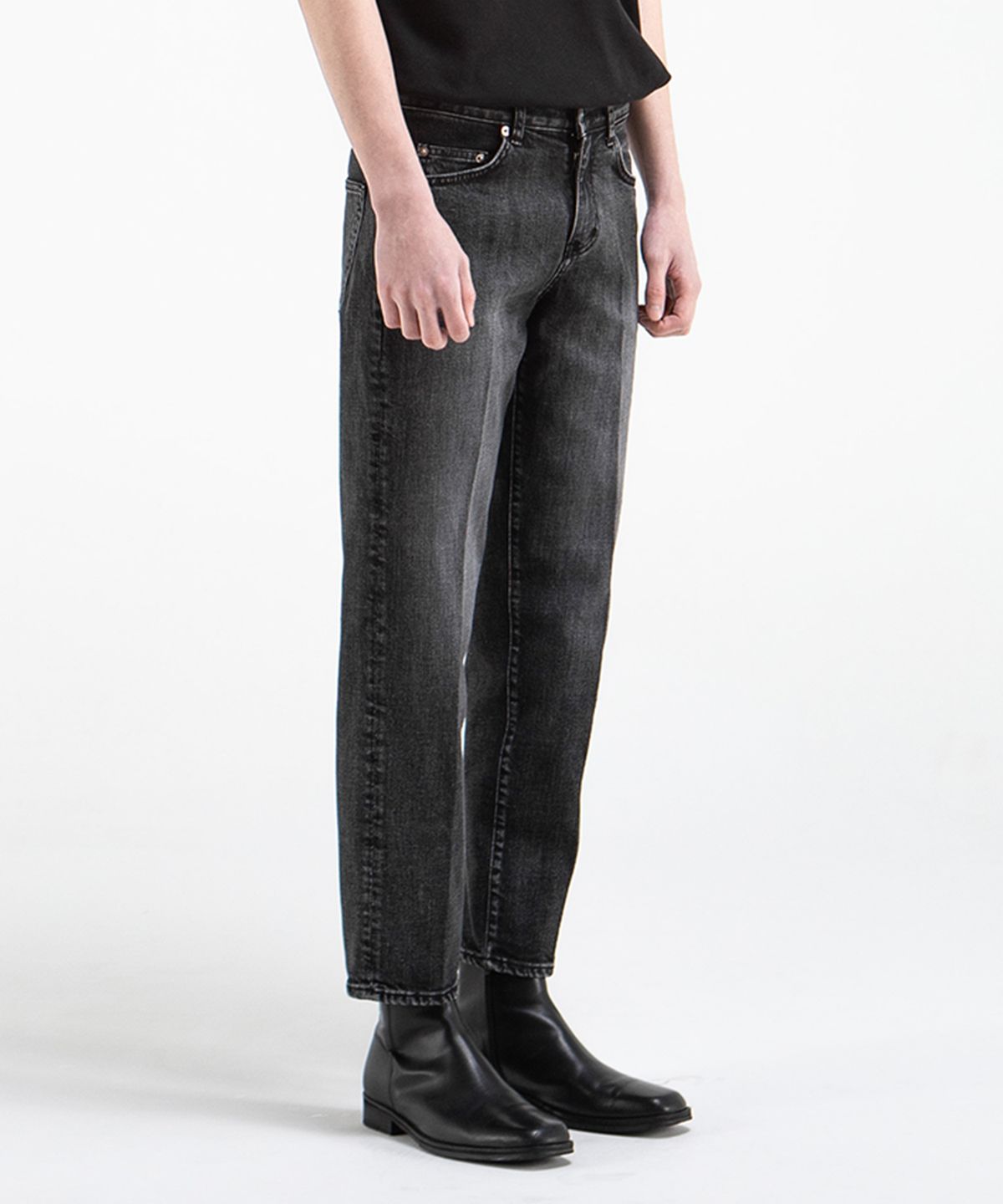 브랜디드(BRANDED) 1820 BLACK STANDARD4 JEANS [CROP STRAIGHT]