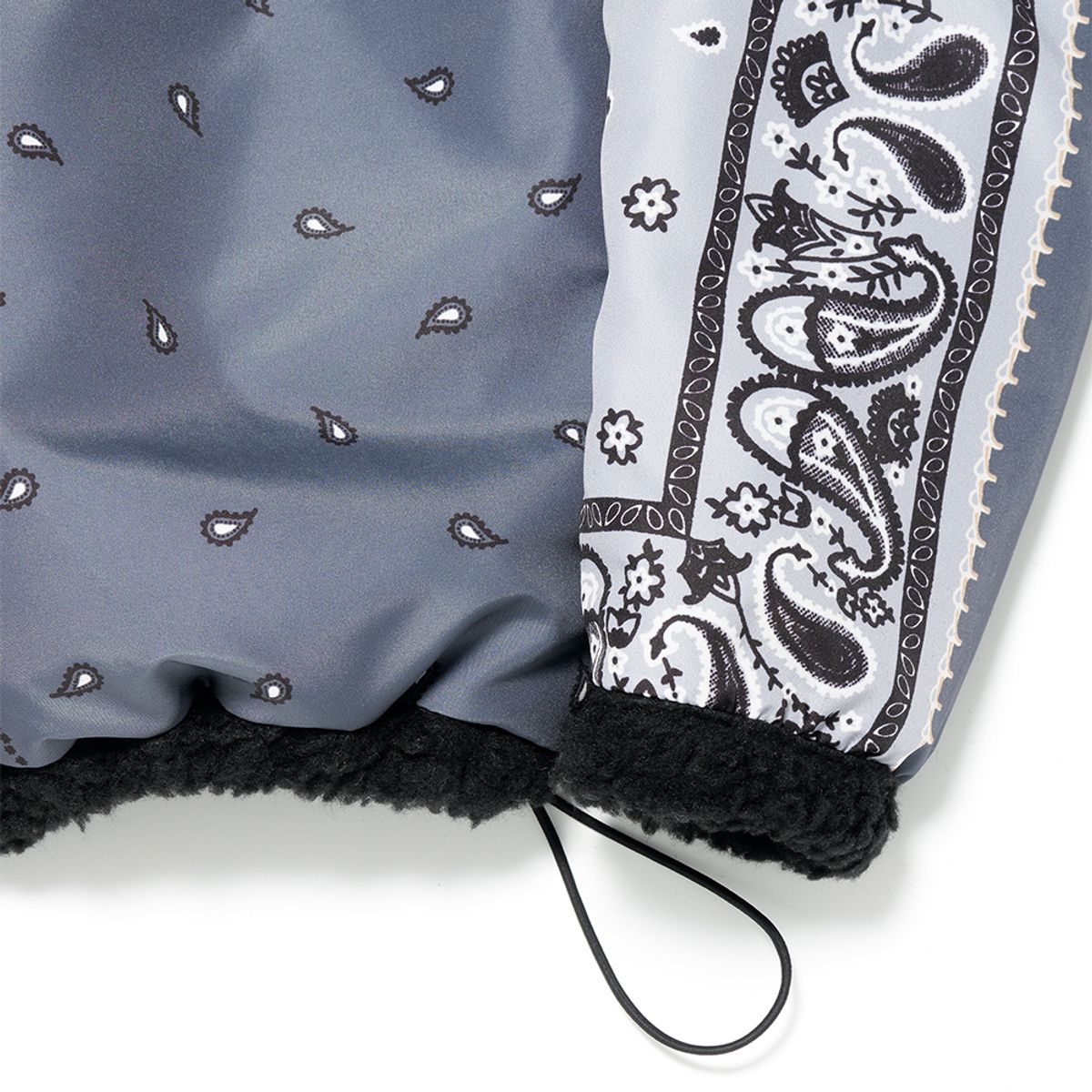 에프엠9102(FM91.02) TEDDY BEAR & PAISLEY REVERSIBLE JACKET black