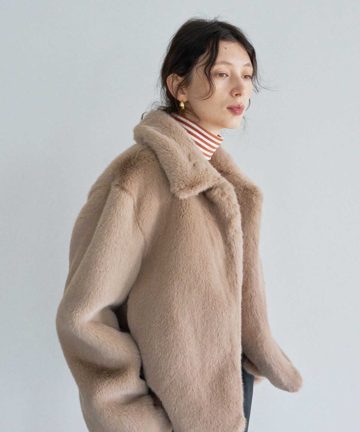 라티젠(LARTIGENT) LTG7 FUR JACKET(BEIGE)
