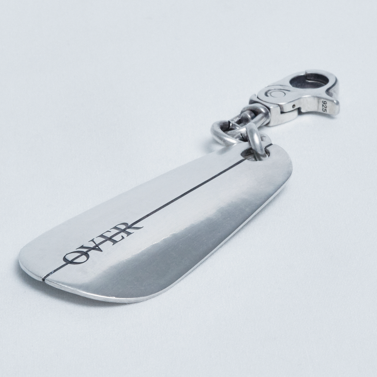 오버더라인(OVER THE LINE) One line Shoehorn Keyring