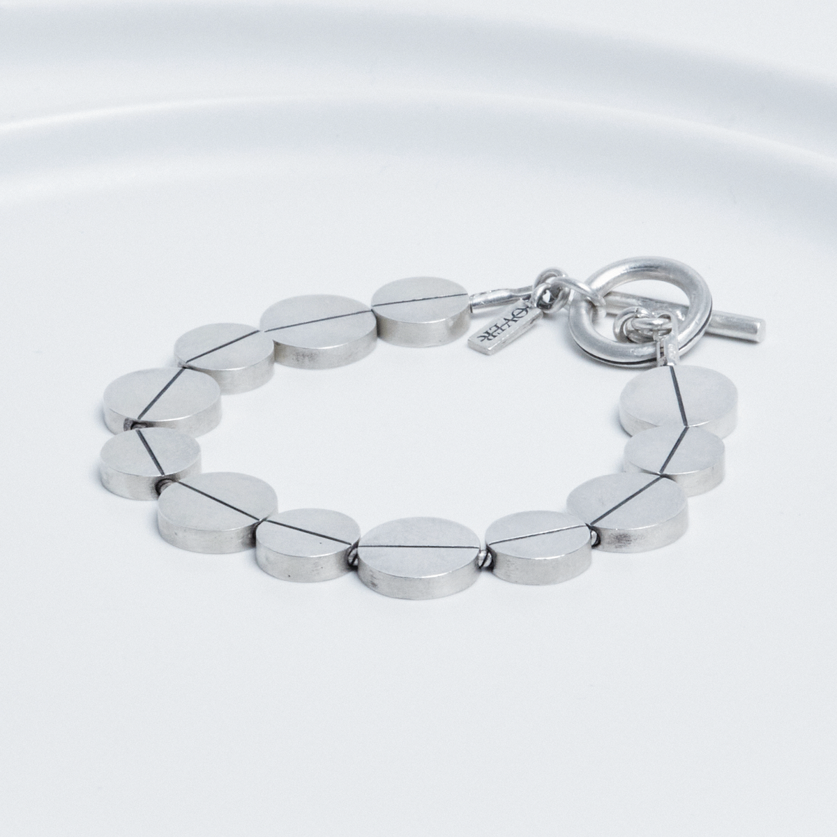 오버더라인(OVER THE LINE) One line Bracelet
