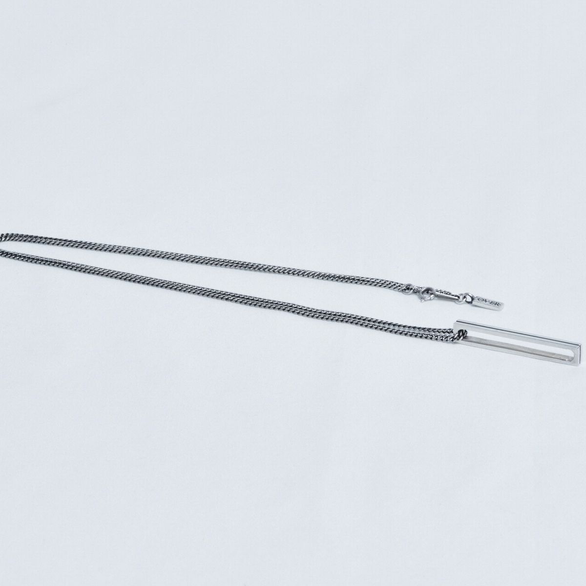 오버더라인(OVER THE LINE) One line Bar Pendant