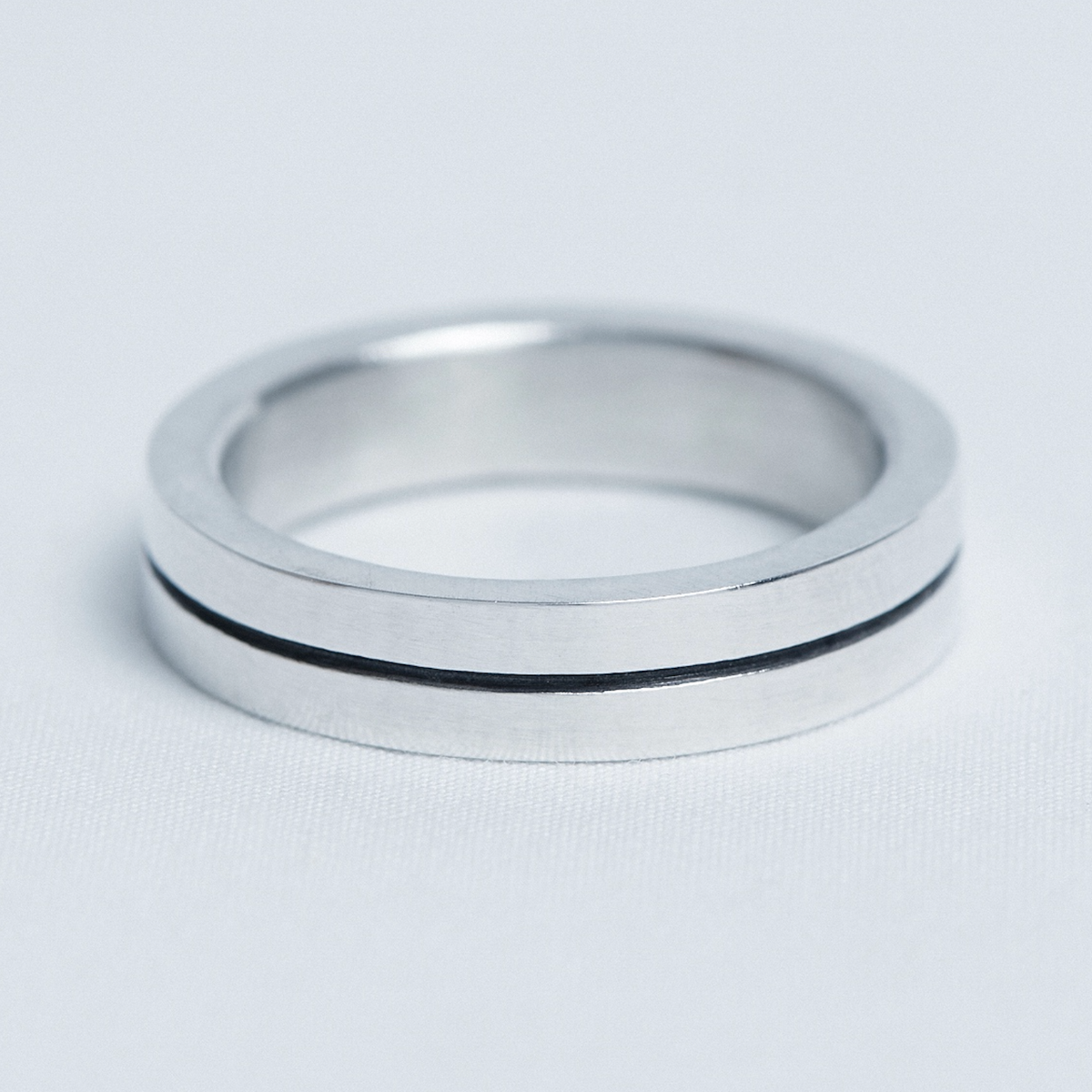 오버더라인(OVER THE LINE) One line Thick Ring