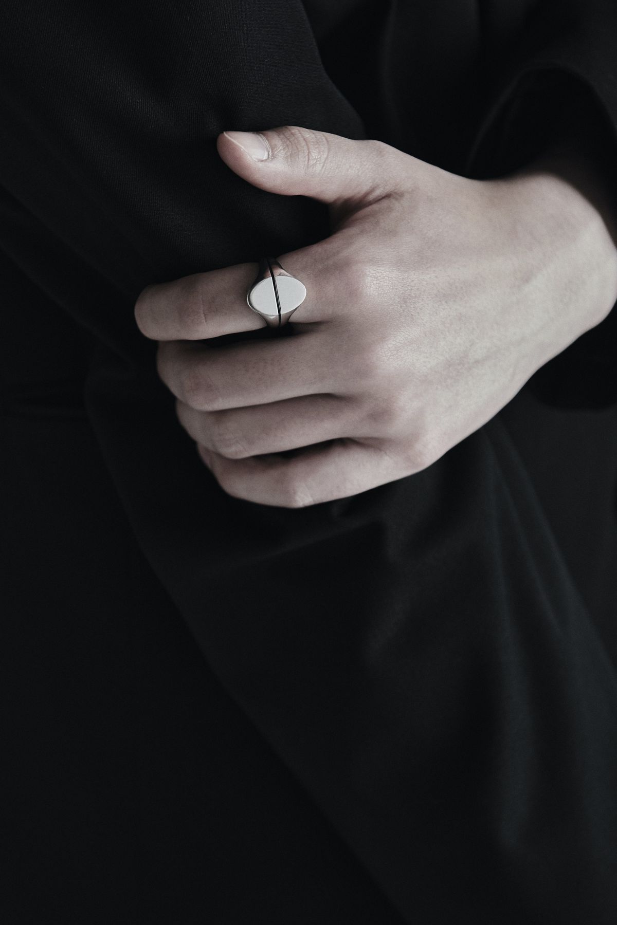 오버더라인(OVER THE LINE) One line Oval Ring
