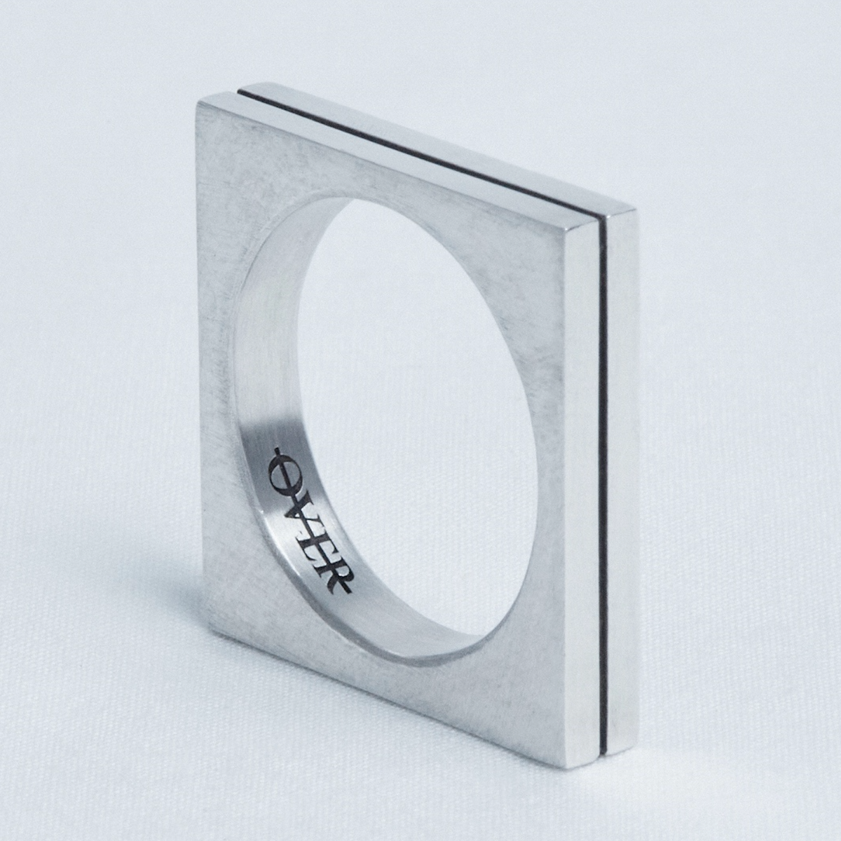 오버더라인(OVER THE LINE) Square line Ring