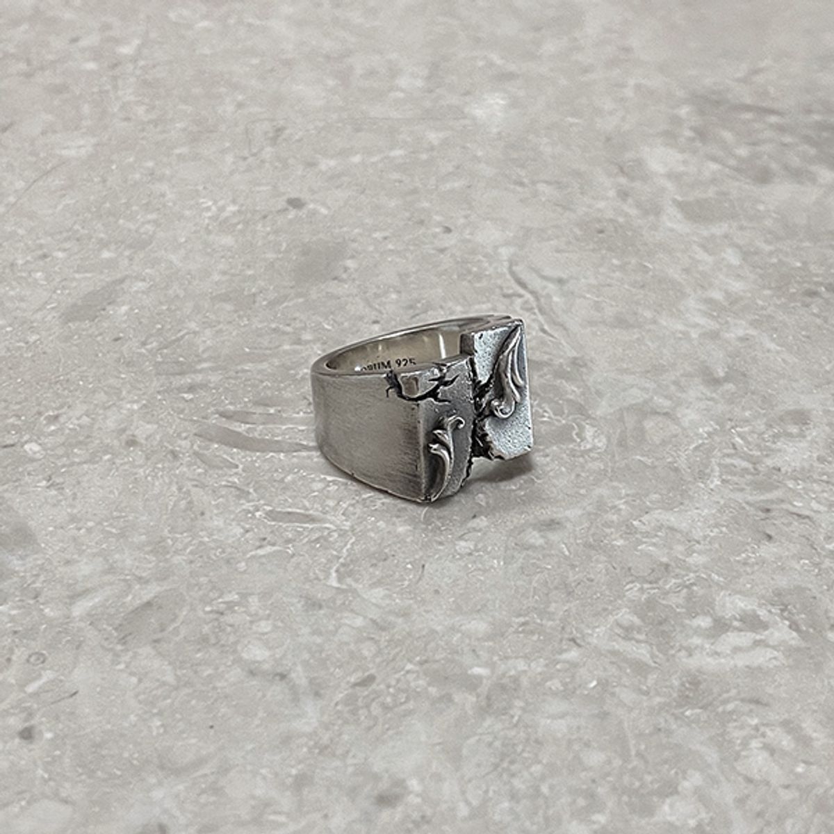 팬도럼주얼리(PANDORUMJEWELRY) 경계[經界] 2