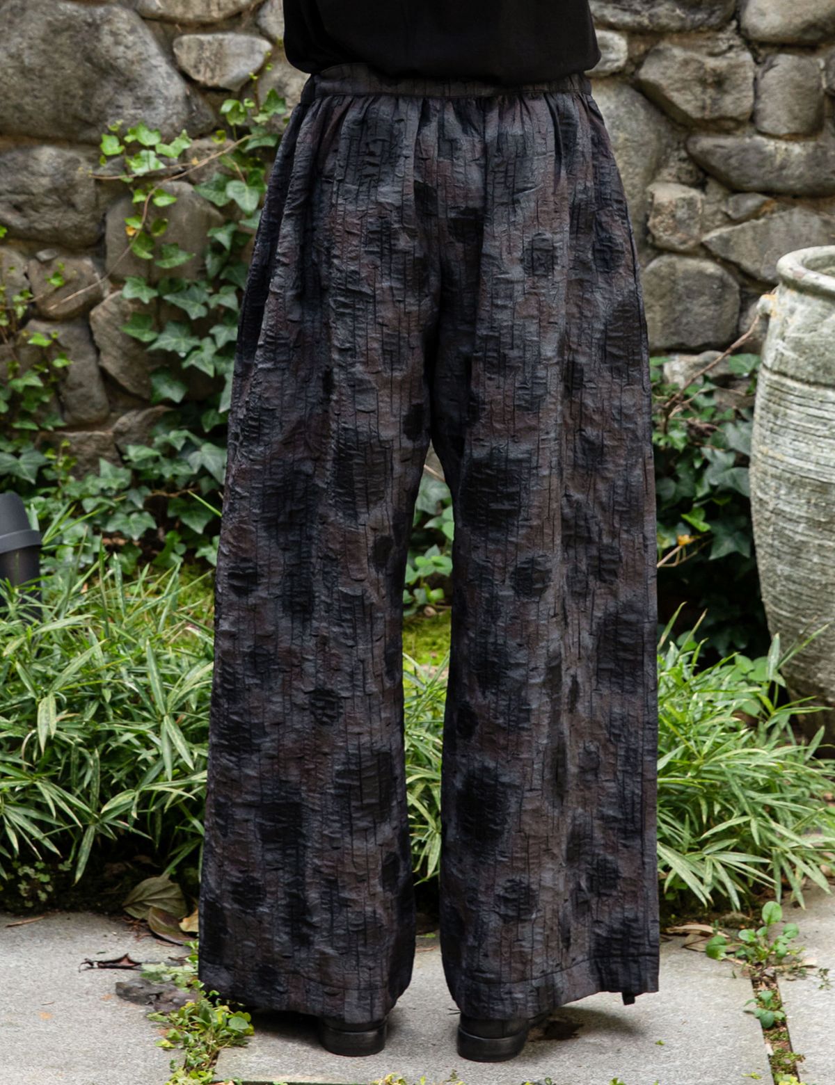 이즈(EEASEE) 워프 팬츠 도트