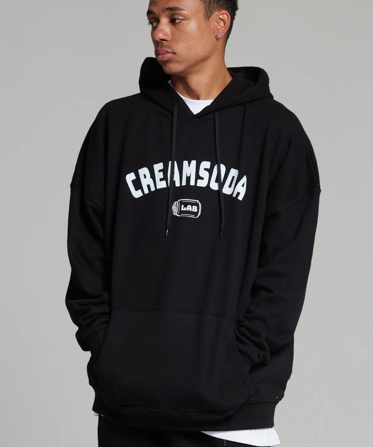 크림소다랩(CREAM SODA LAB) 오지 아크로고 후드 블랙