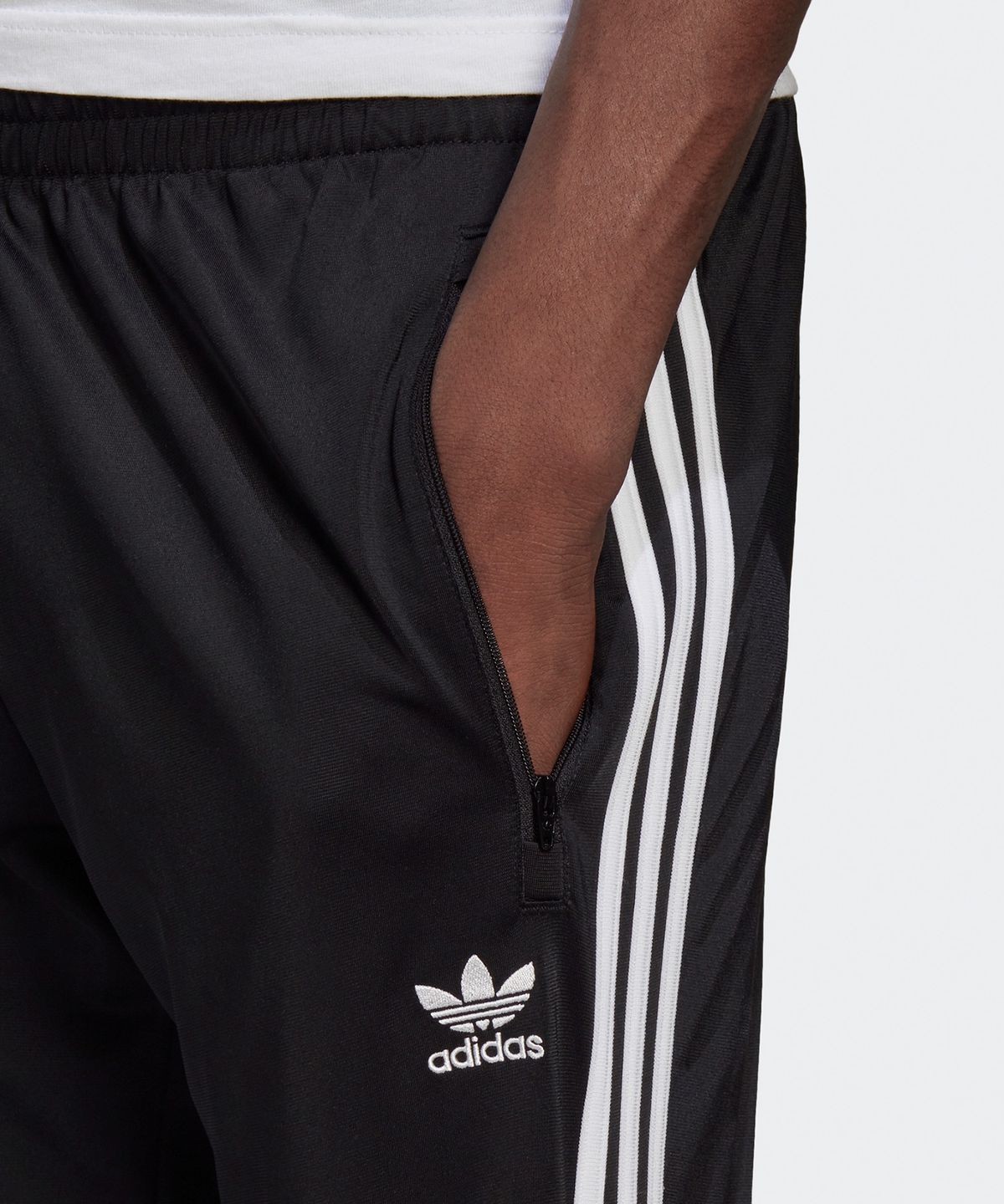 아디다스(ADIDAS) 파이어버드 트랙 팬츠 - 블랙 / GN3517