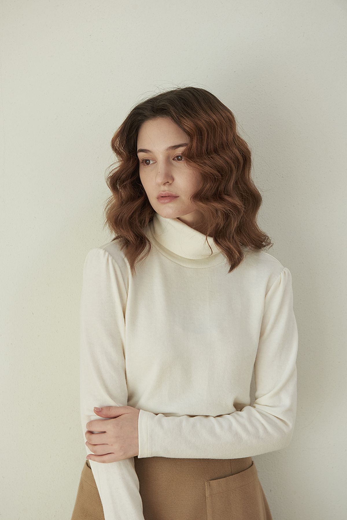 라비올렛트(LA VIOLETTE) Basic Turtle Neck Tee
