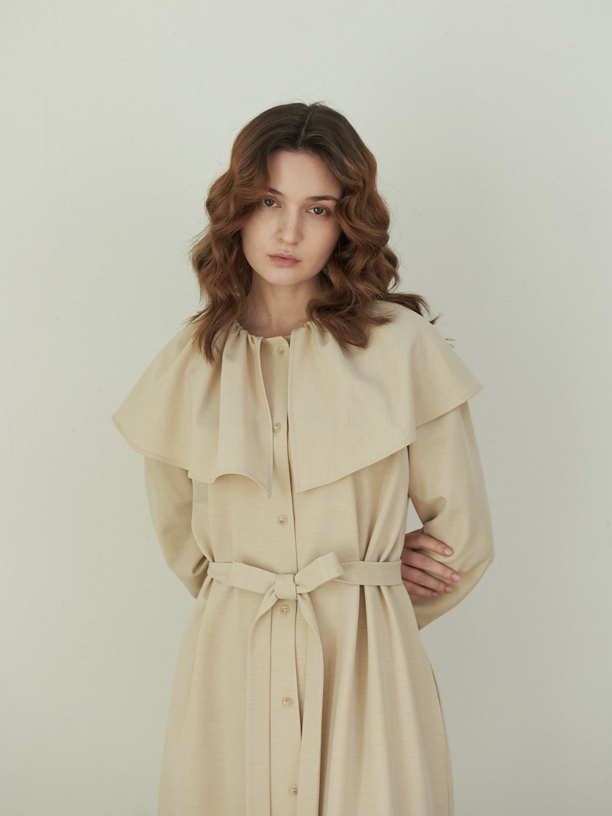 라비올렛트(LA VIOLETTE) Cape Dress - Oatmeal
