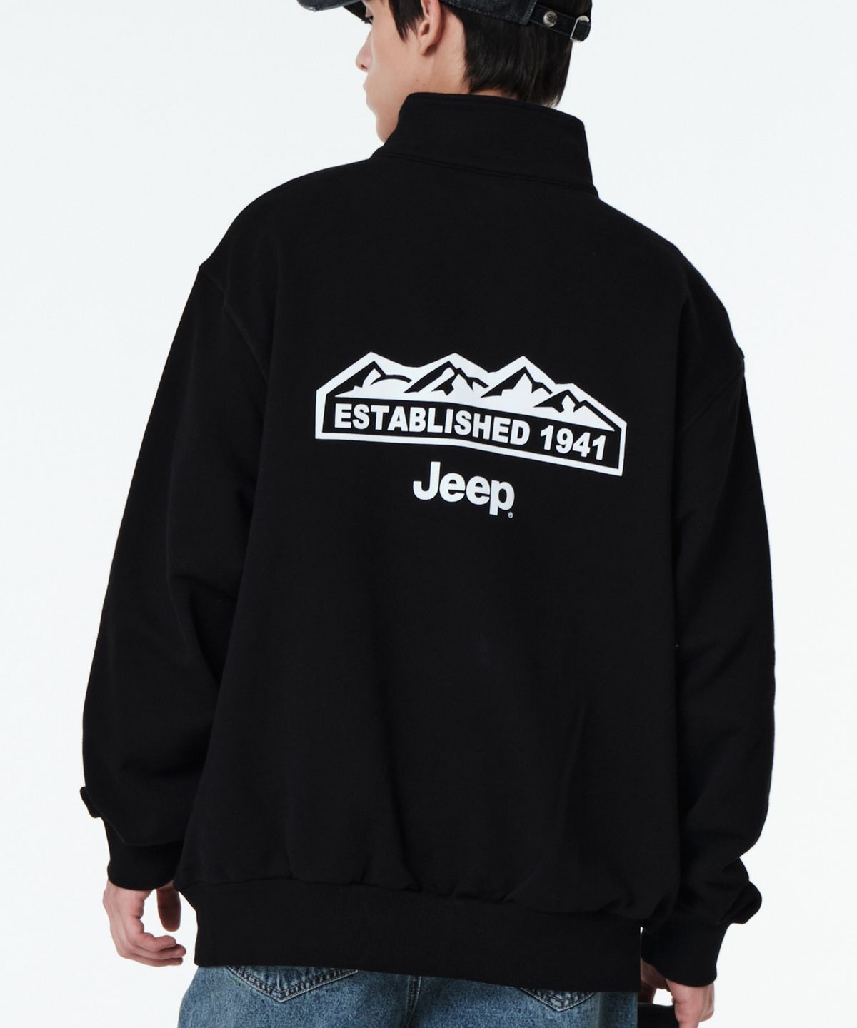 지프(JEEP) [360g] M-Logo 반집업 맨투맨 (JR5TSU838BK)