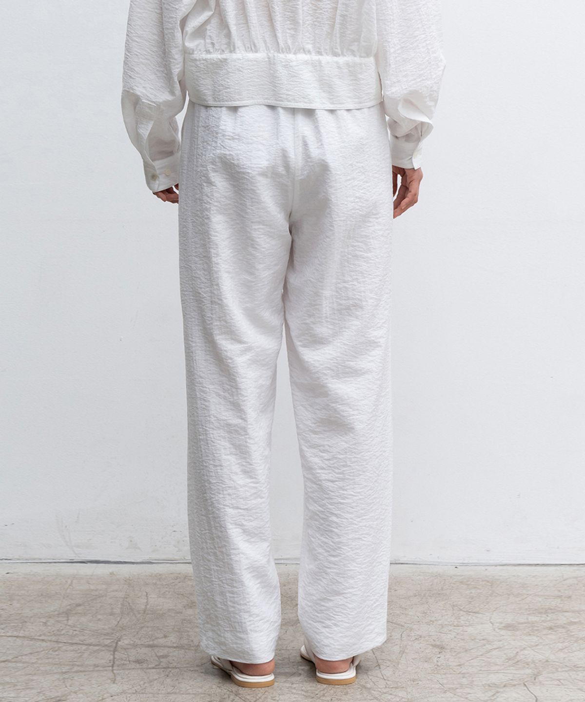 구아슈(GOUACHE) DRAWSTRING-WAIST TROUSERS (WHITE)