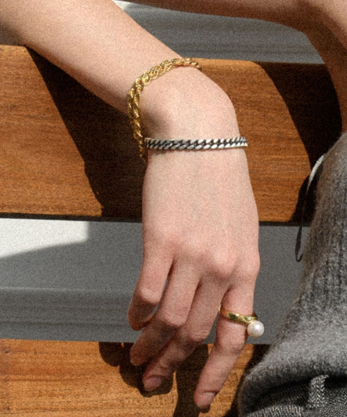 마르타(MARTA) TWIST ROPE BEACELET GOLD