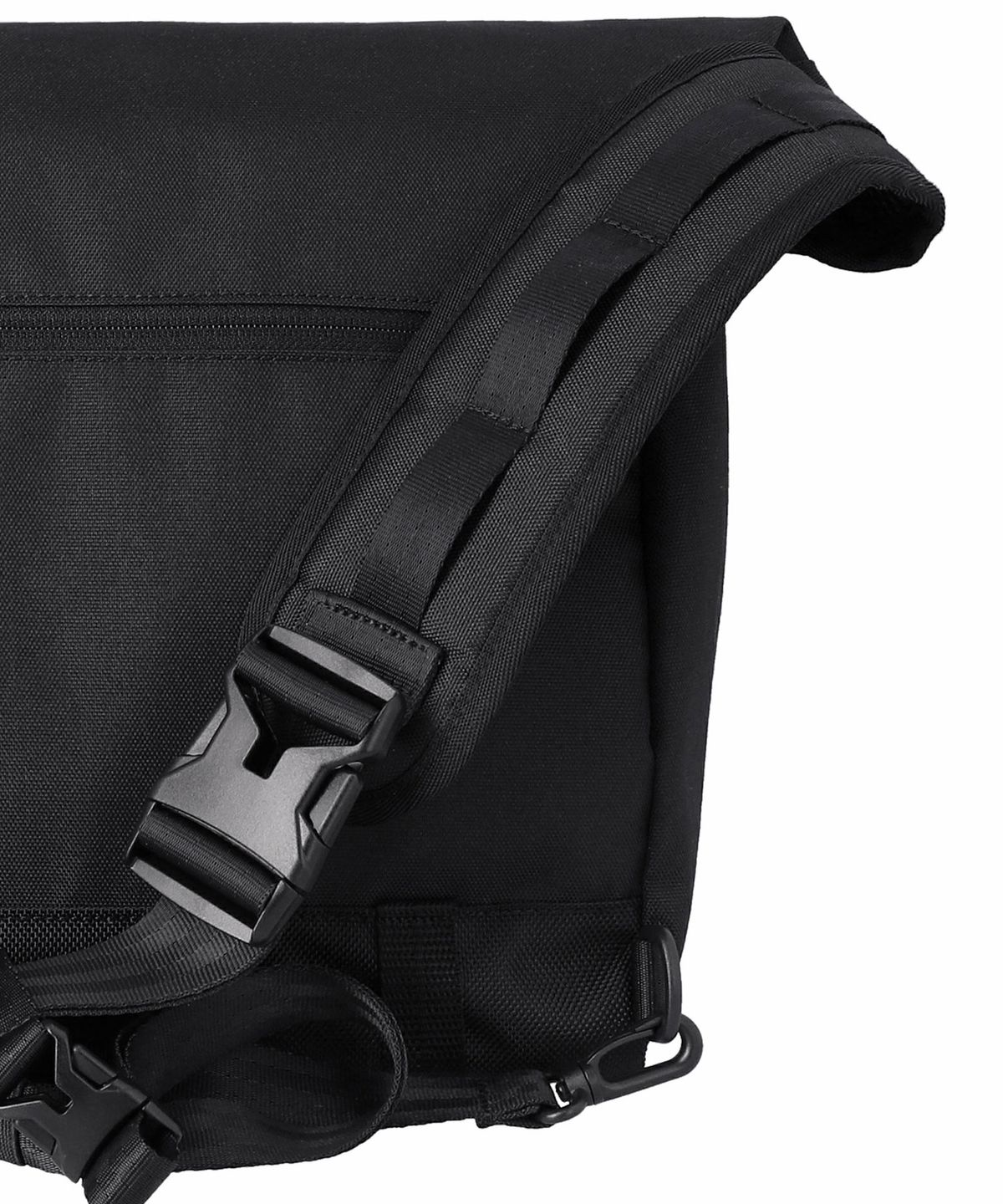 써드위브(THIRDWEAVE) REFLECTIVE BELT MESSENGER BAG / BLACK