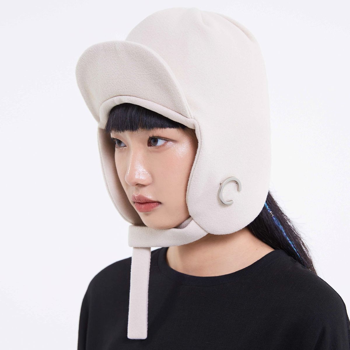 씨웨어 바이 더 지니어스(C WEAR BY THE GENIUS) 이어플랩 캡 아이보리