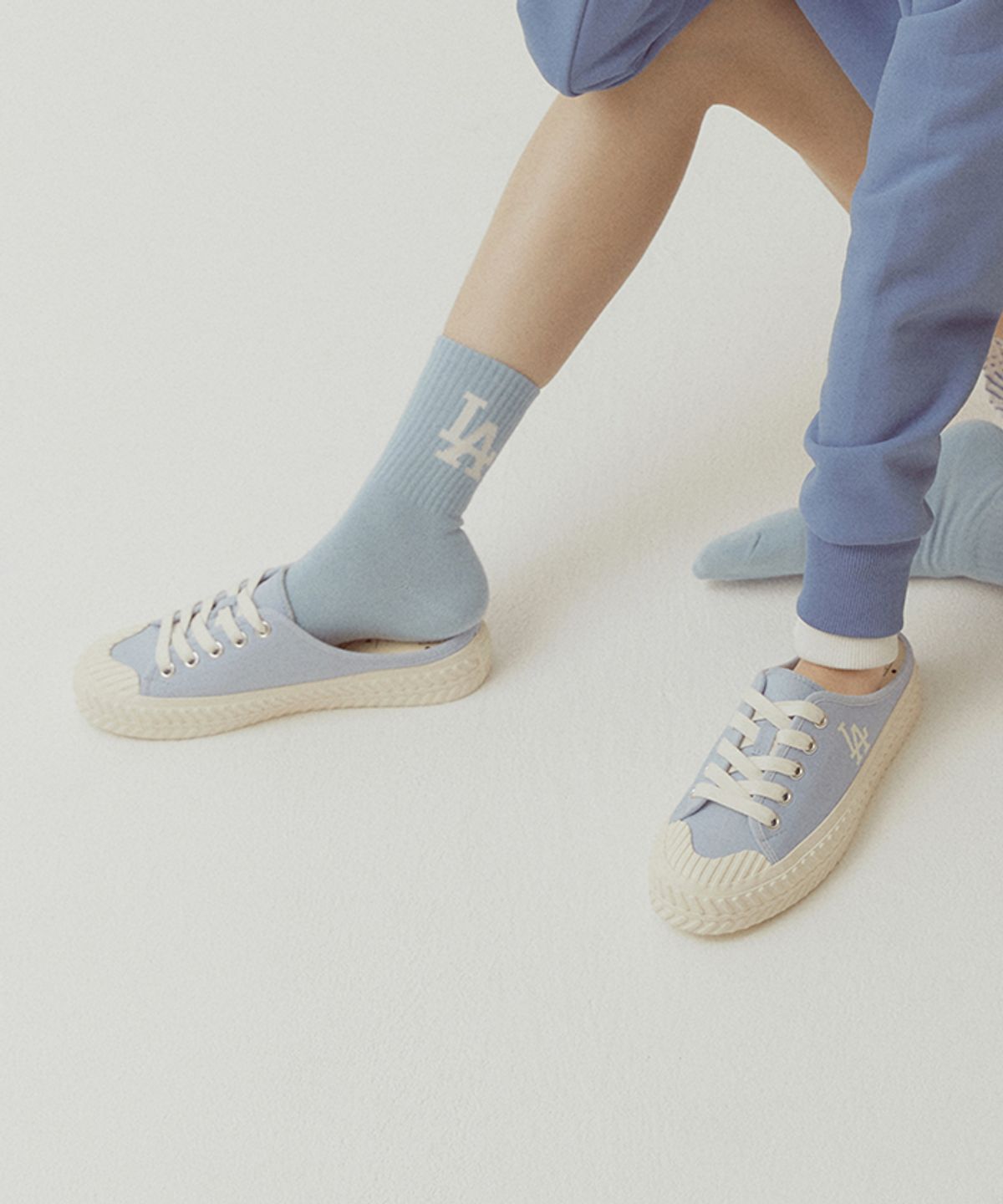 엠엘비(MLB) 플레이볼 오리진 뮬 LA (SKY BLUE)