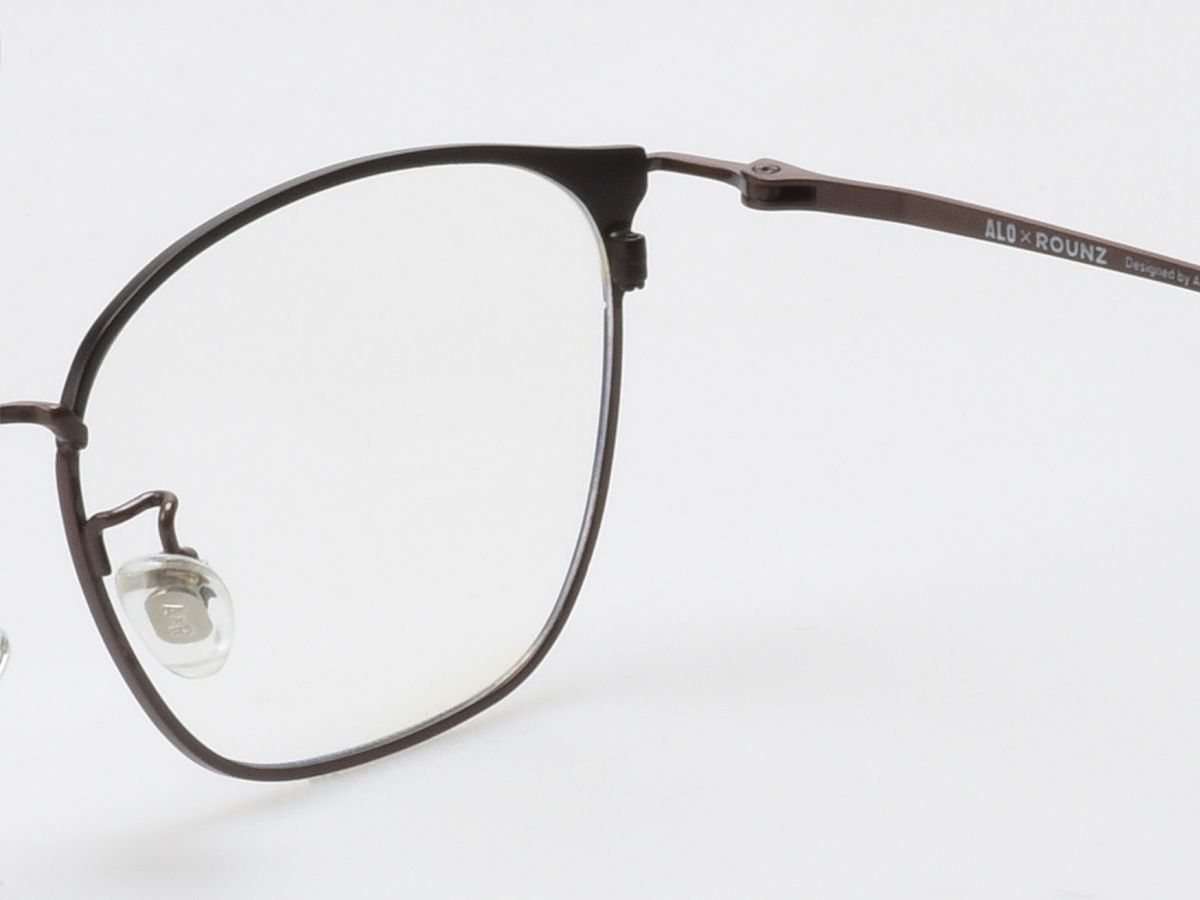 알로아이웨어(ALO EYEWEAR) [ALOXROUNZ] AR8014A C3 하프 투톤 블랙&브라운 베타티타늄 스퀘어 안경