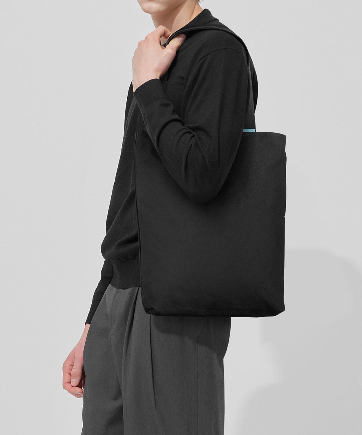 퀄팩(QUALPACK) 포켓 캔버스 숄더백 QC10 블랙