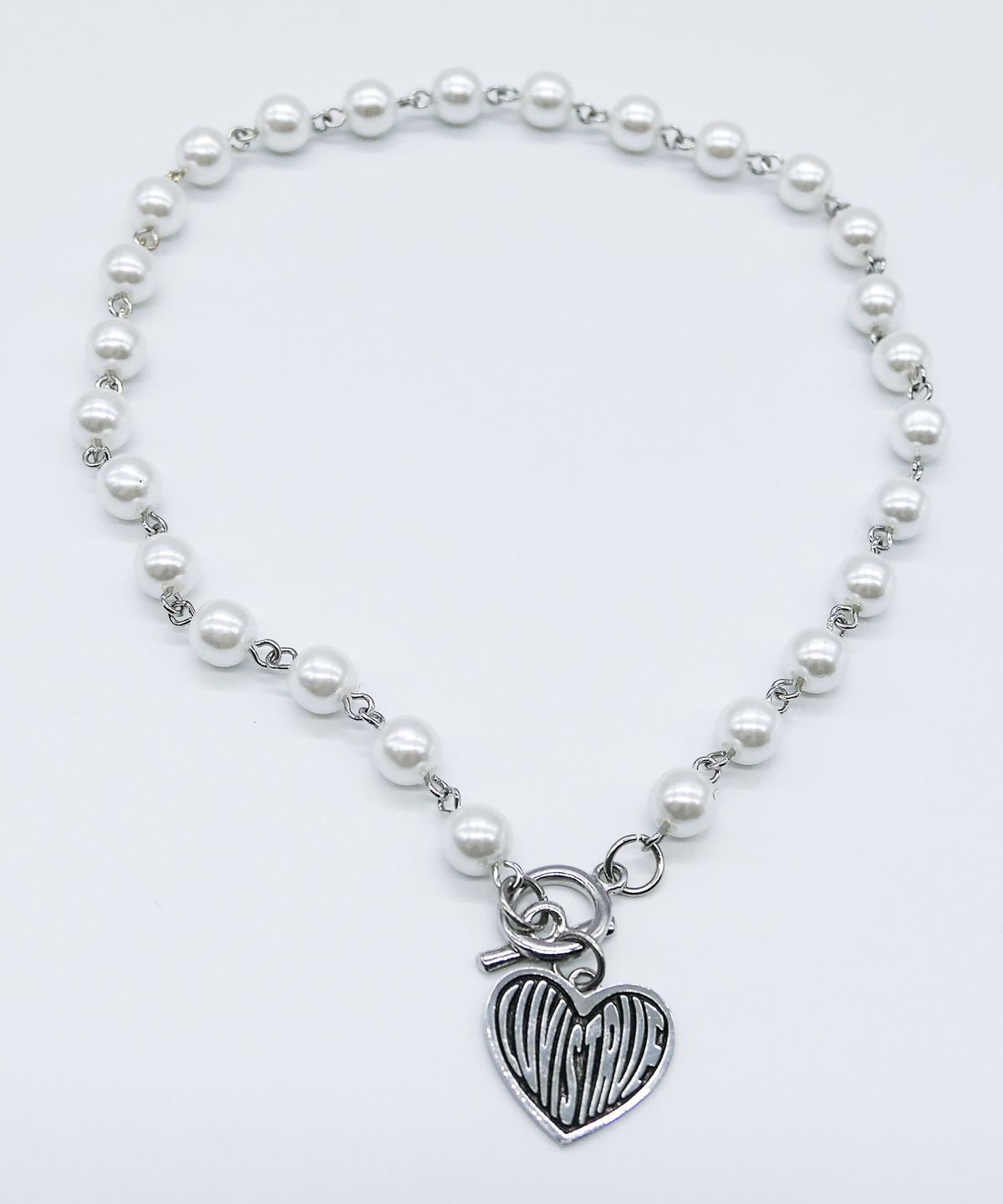 러브이즈트루(LUVISTRUE) IN PEARLS CHOKER(SILVER)