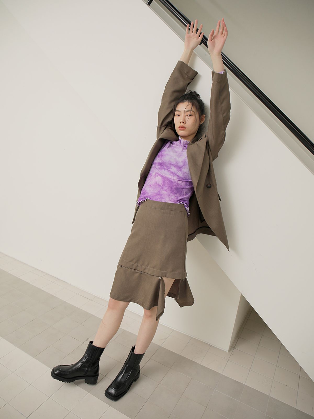느와(NOIR) Hang Skirt