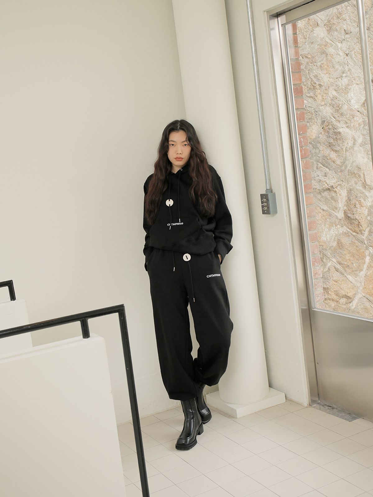 느와(NOIR) Logo Sweatpants