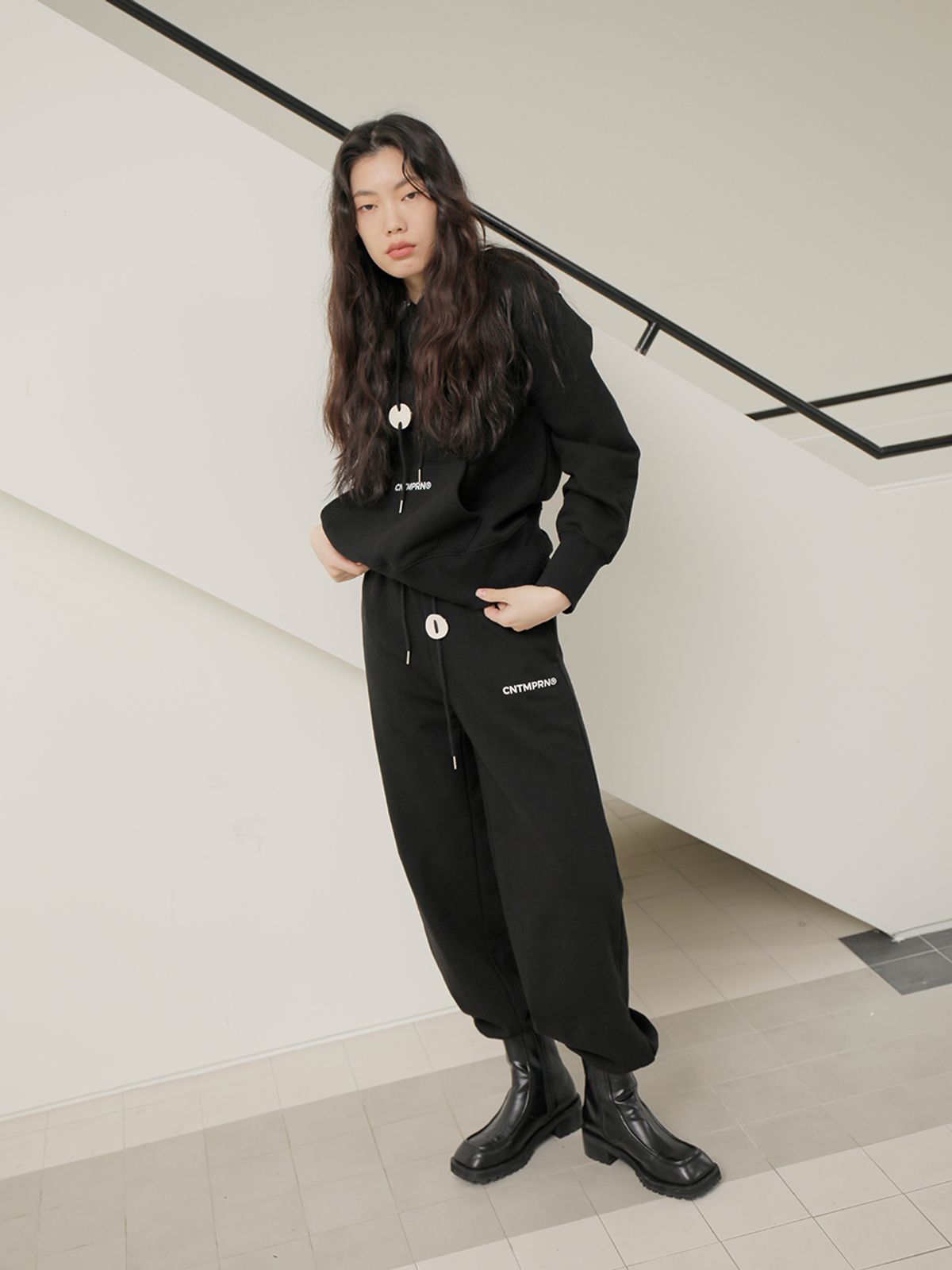 느와(NOIR) Logo Sweatpants