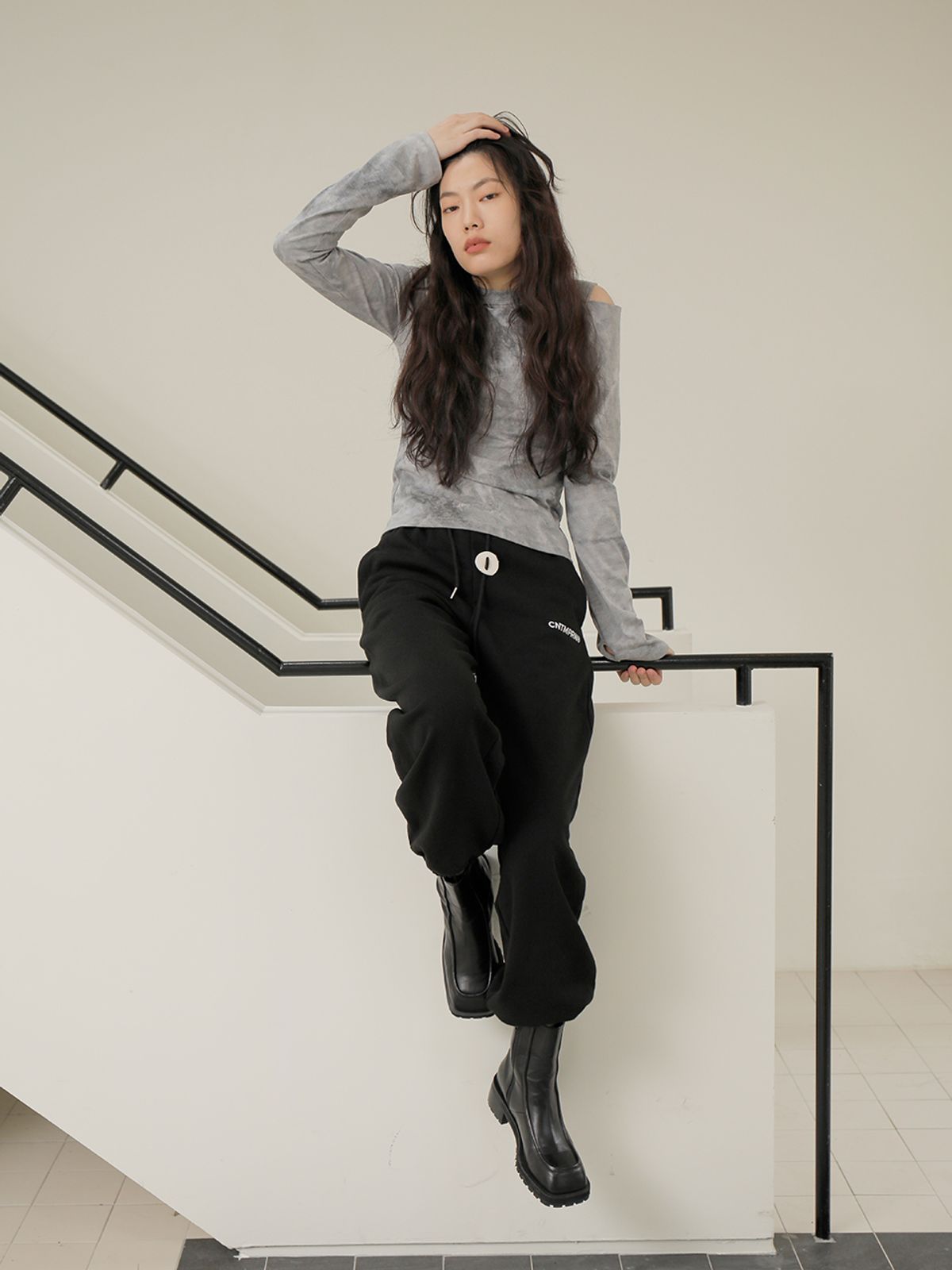느와(NOIR) Logo Sweatpants