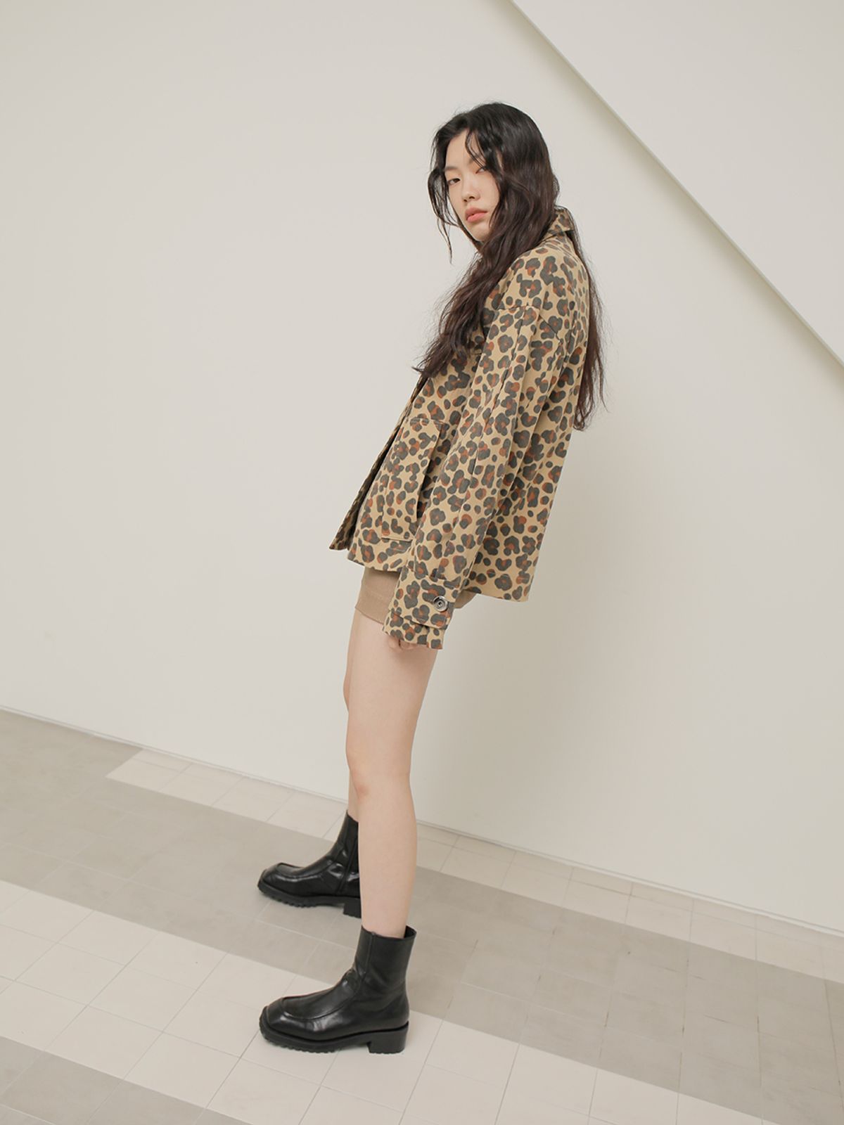 느와(NOIR) Hide Jacket