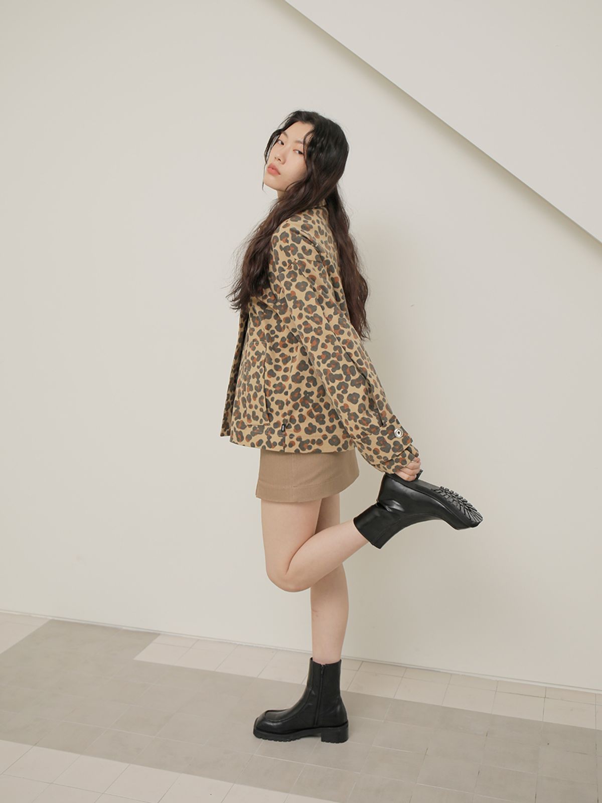 느와(NOIR) Hide Jacket