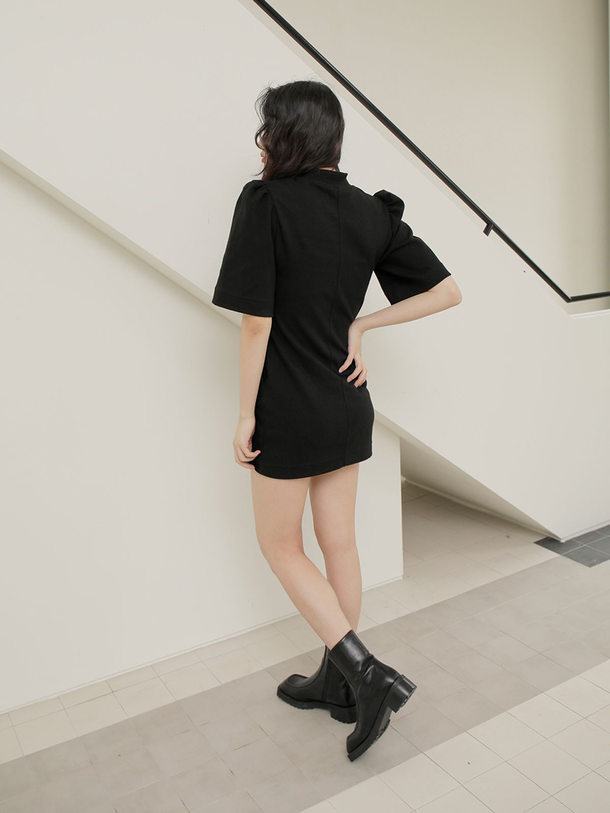 느와(NOIR) Lane Dress