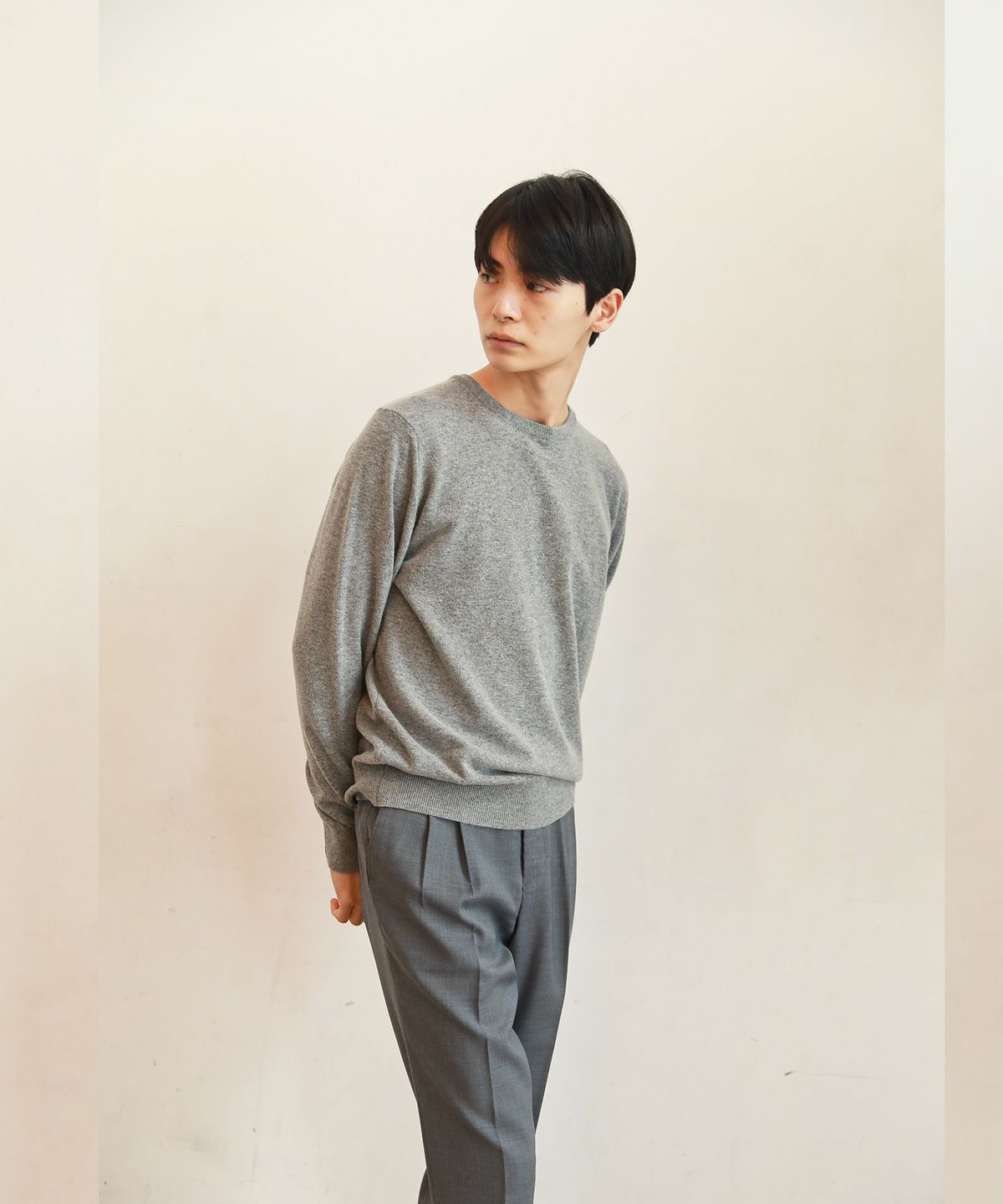 벨리프(BELLIEF) Essential Crew neck Knit (Dark Grey)