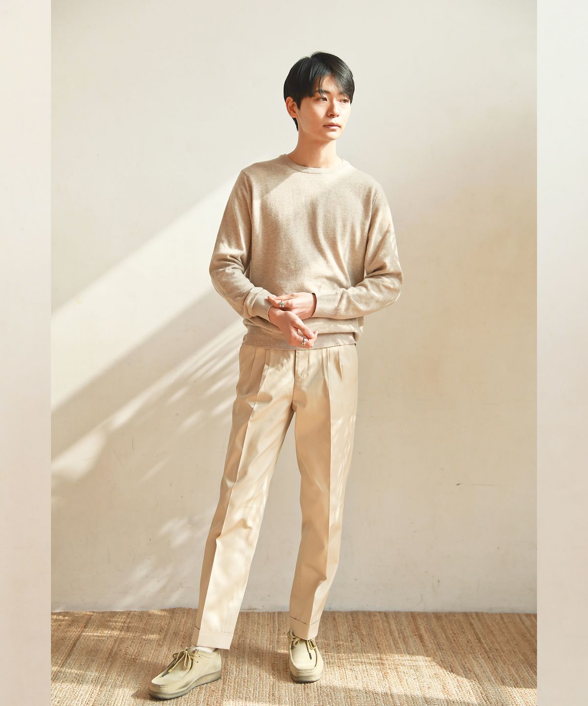 벨리프(BELLIEF) Essential Gaberdine cotton two tuck adjust chino (Beige)