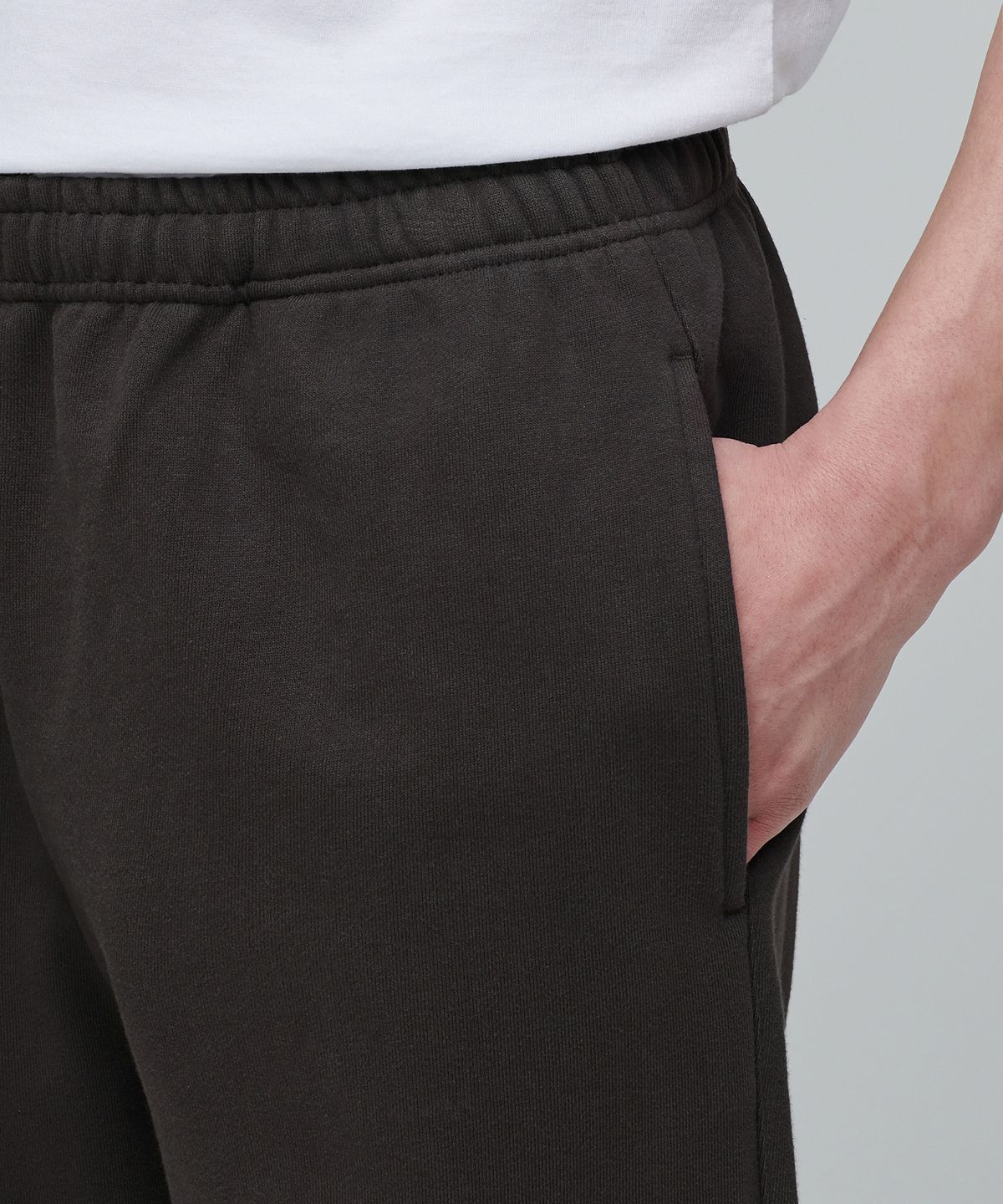 무신사 스탠다드(MUSINSA STANDARD) 헤비웨이트 스웨트 팬츠 [다크 브라운]