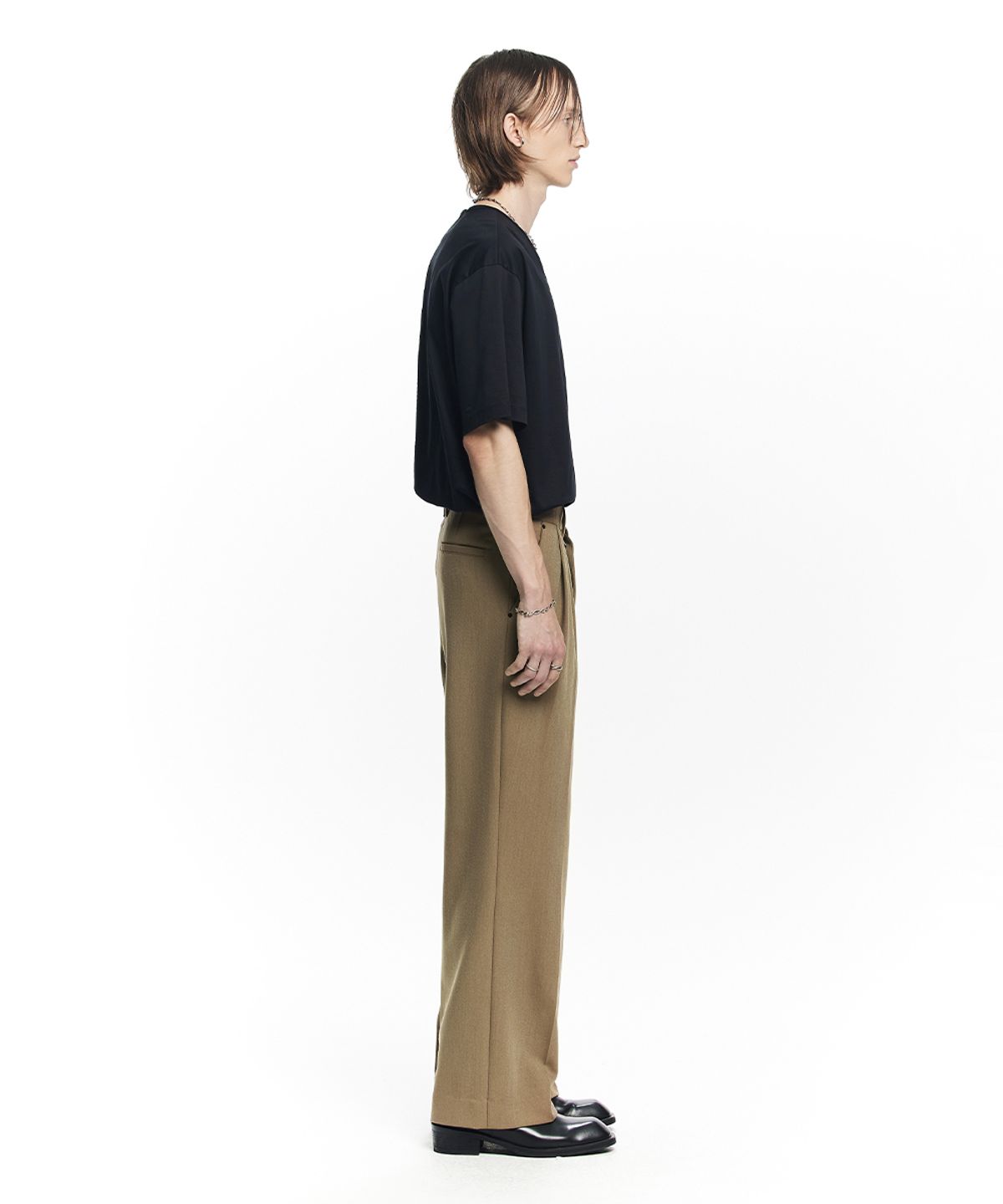 메종미네드(MAISON MINED) SAINT TWO TUCK WIDE PANTS BROWN