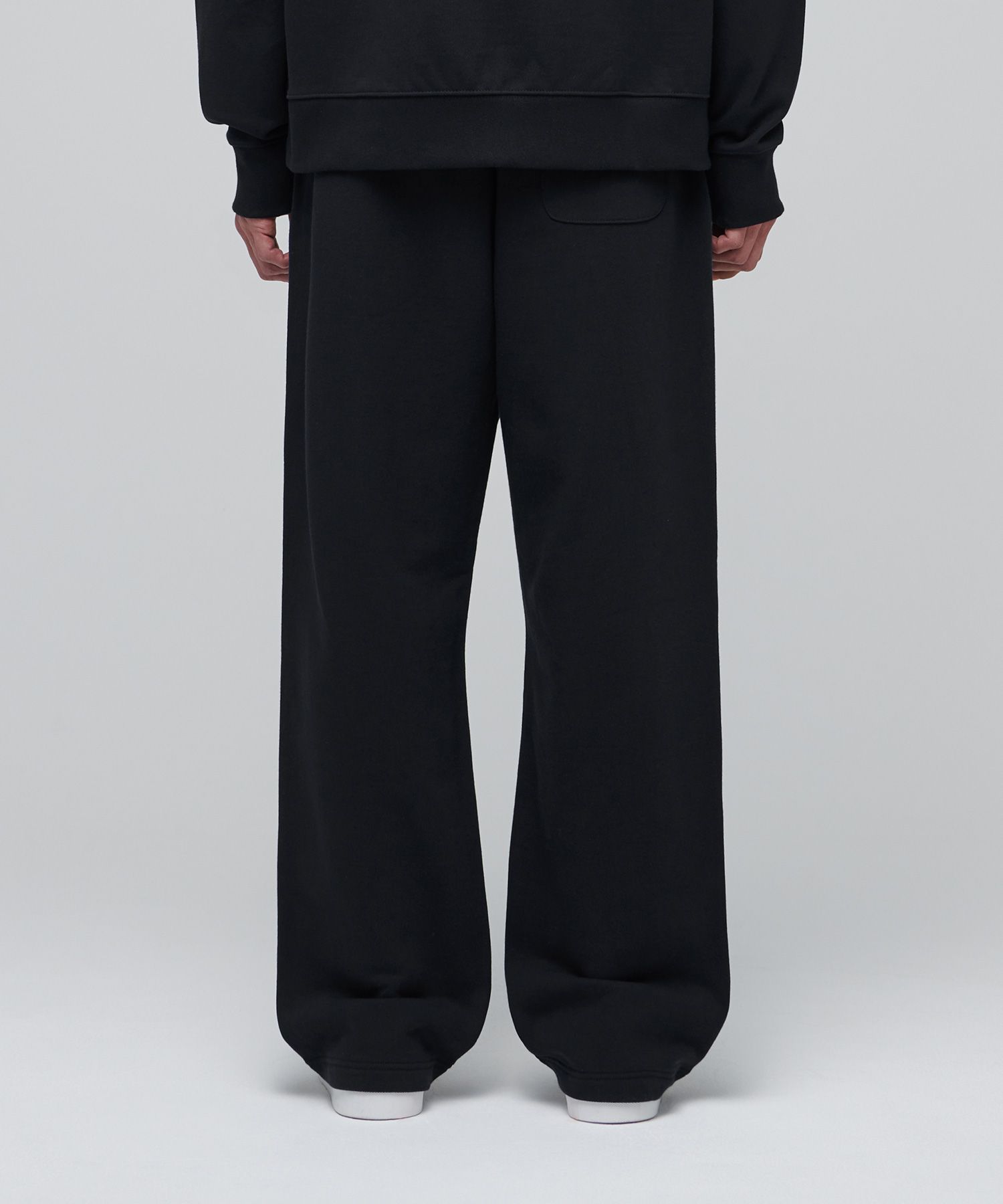 MUSINSA MUSINSA STANDARD HEAVYWEIGHT LOUNGE SWEATPANTS [BLACK]