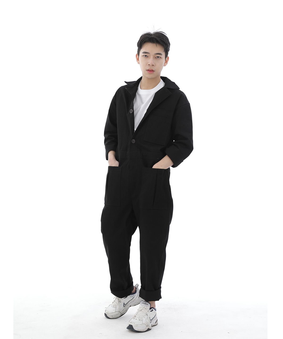 세인트크루(SAINTCREW) 오버라운드 테이퍼드 카고 점프슈트 OT-502C 블랙