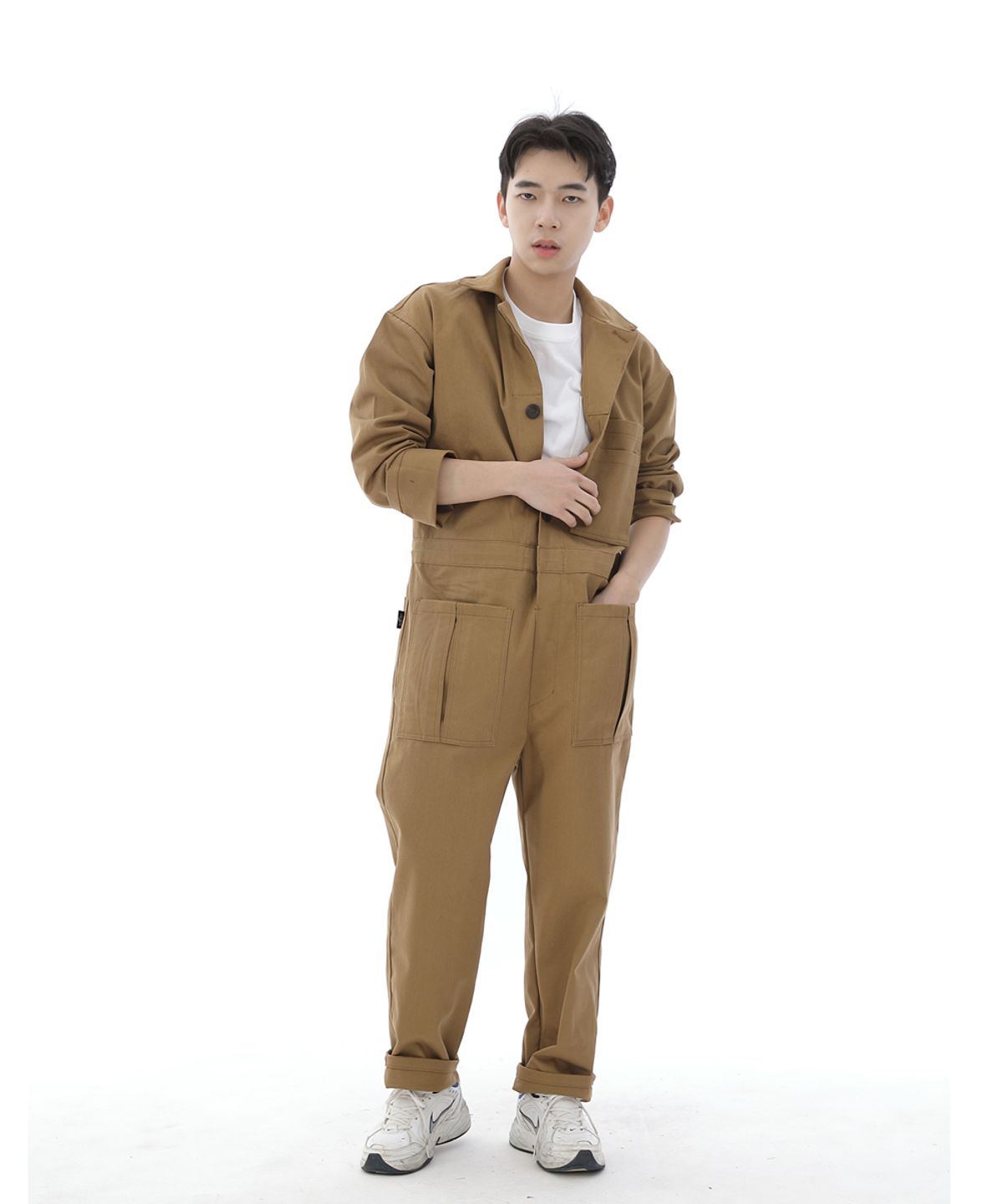 세인트크루(SAINTCREW) 오버라운드 테이퍼드 카고 점프슈트 OT-502C 카멜