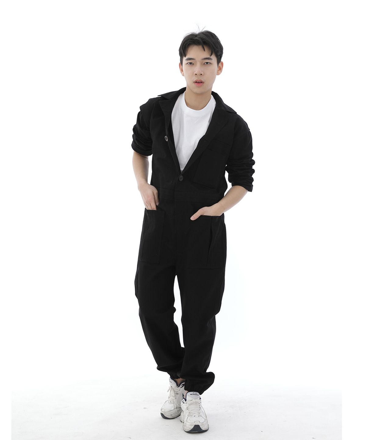 세인트크루(SAINTCREW) 오버라운드 테이퍼드 카고조거 점프슈트 OT-502CJ 블랙