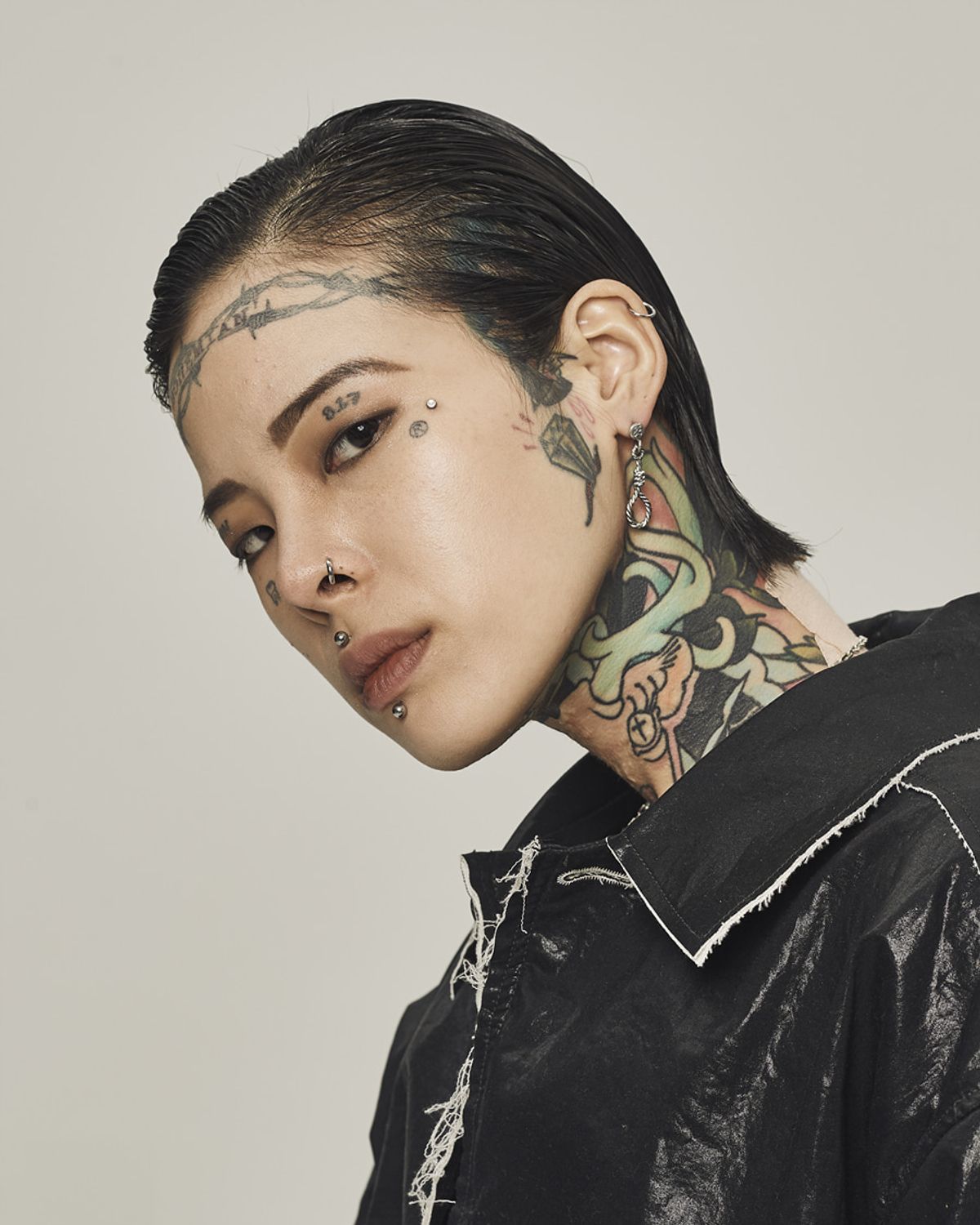 킹크로치(KING KROACH) HANG ROPE EARRING