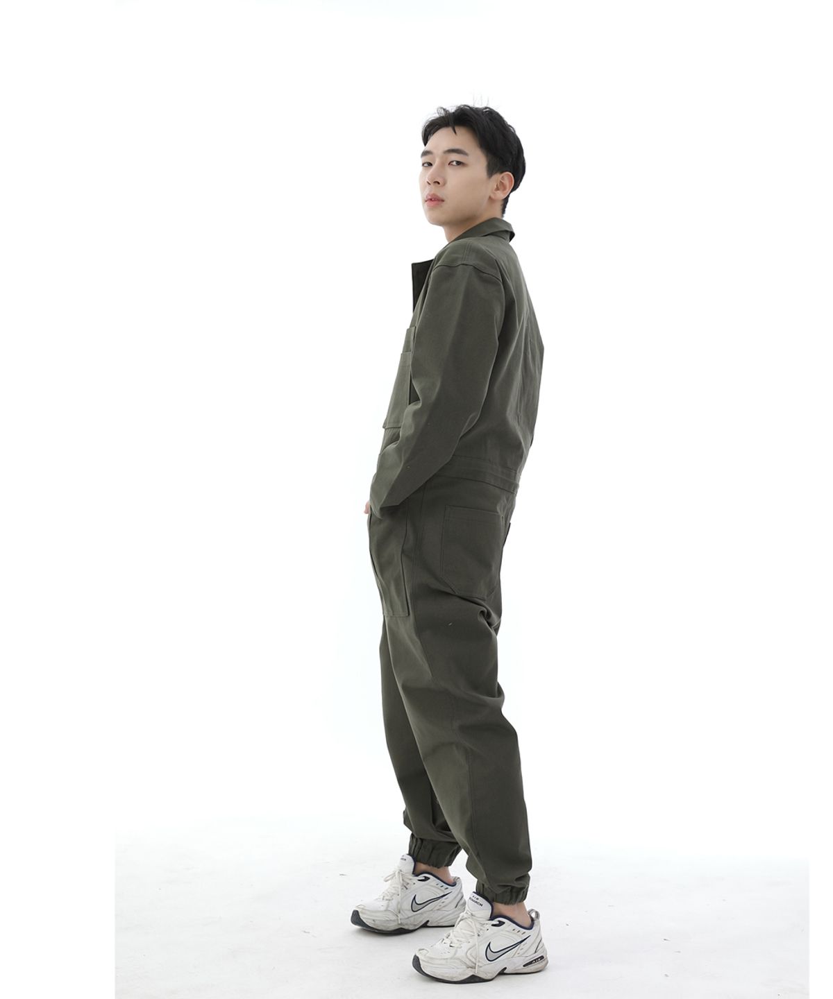 세인트크루(SAINTCREW) 오버라운드 테이퍼드 카고조거 점프슈트 OT-502CJ 카키